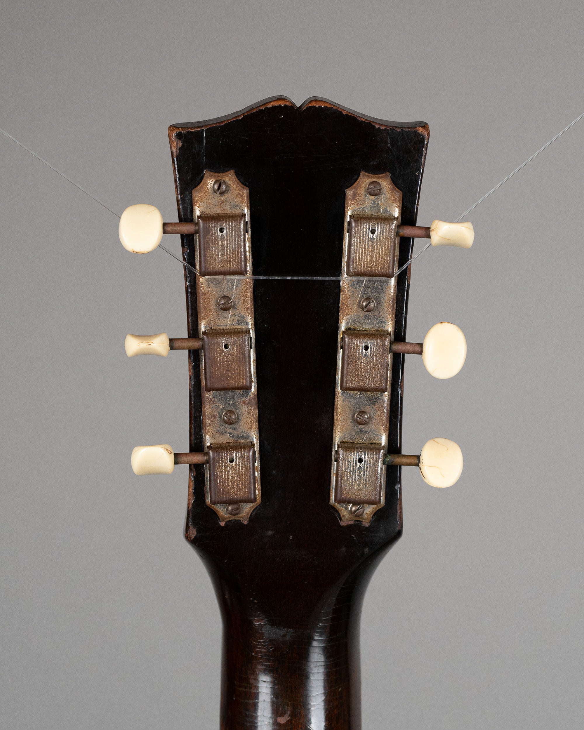 1946 Gibson LG-2 (USA, Sunburst, Gibson HSC)