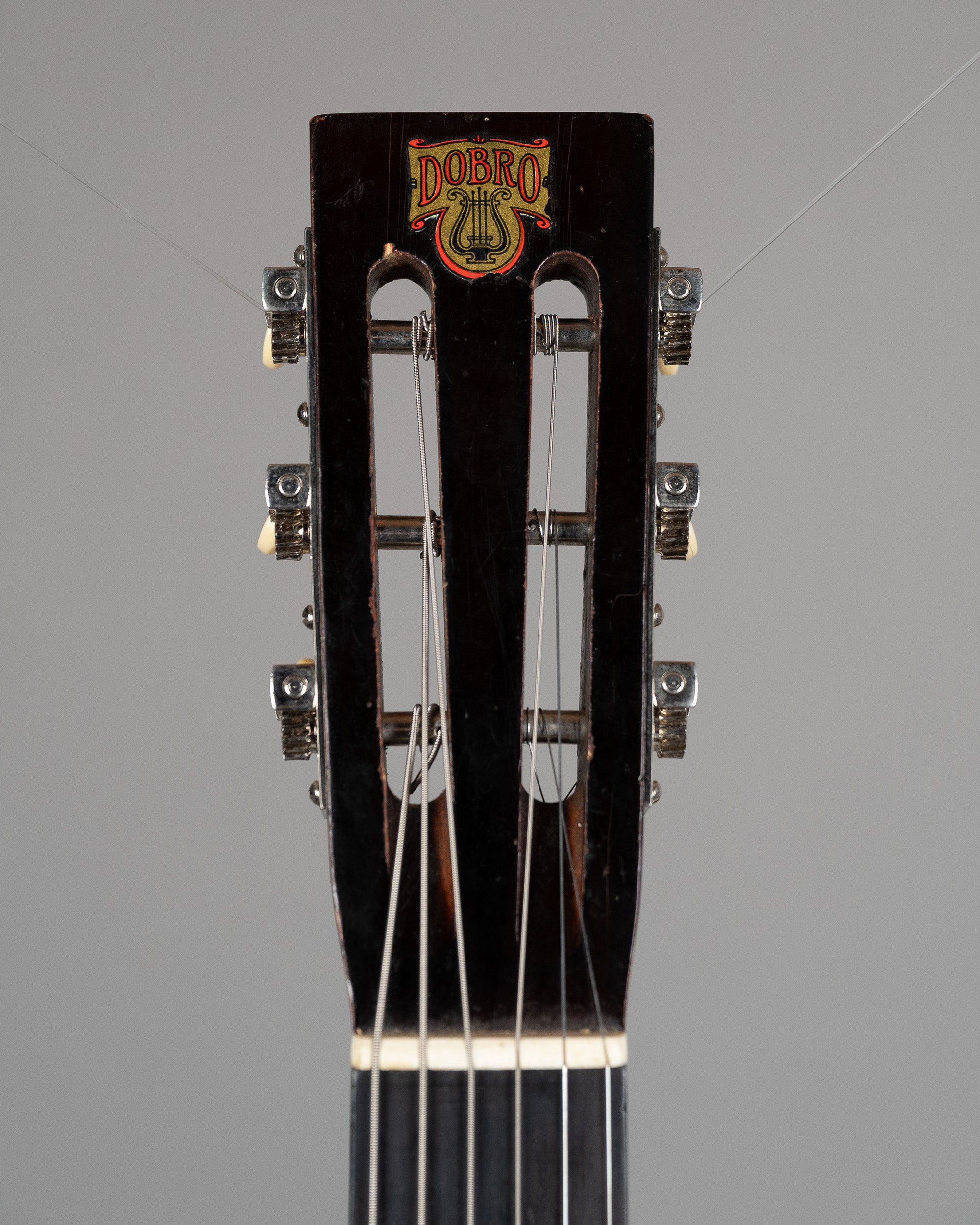 c1939 Dobro Model 37 Round Neck Resonator (Sunburst, OHSC)