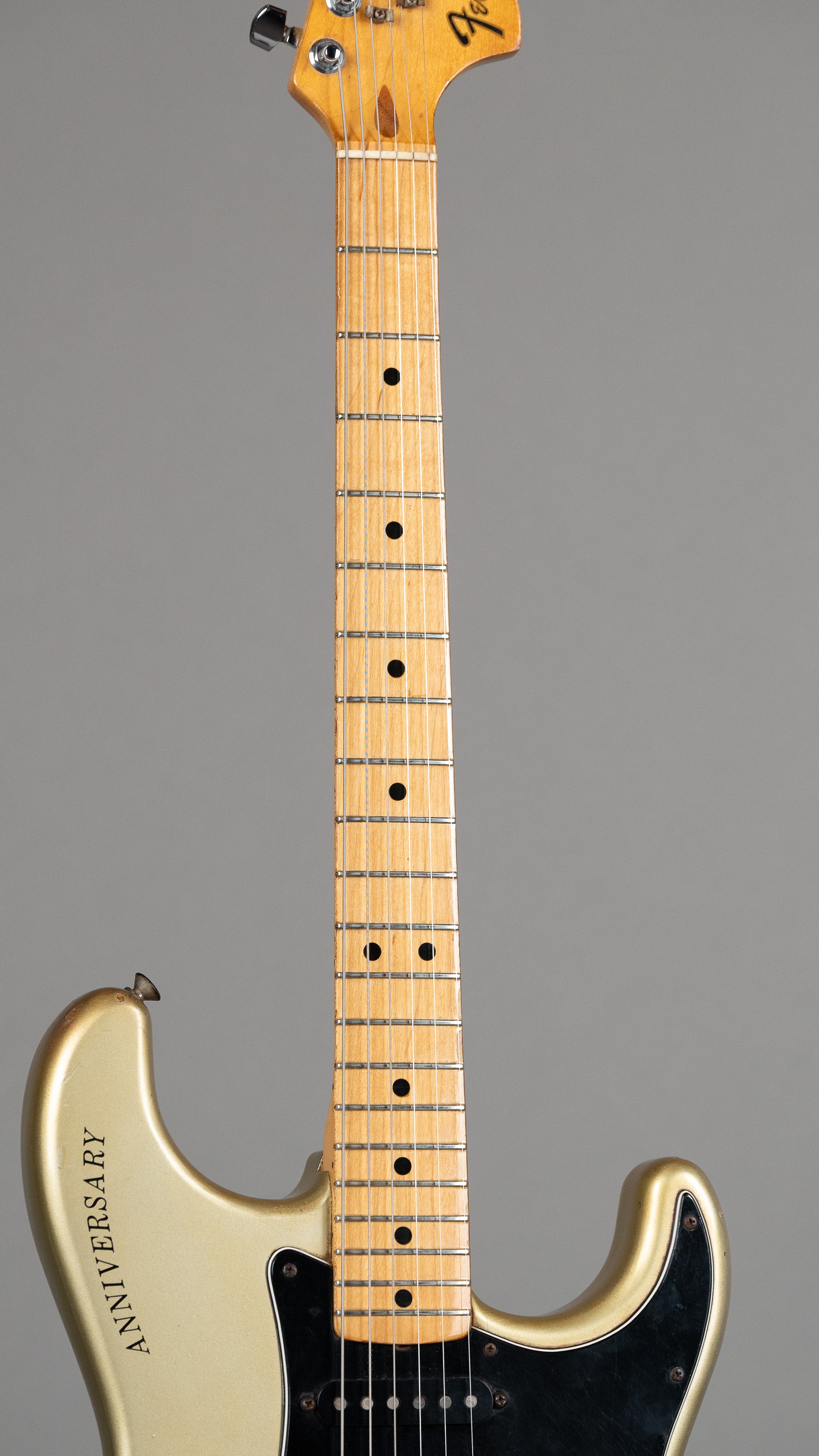 1979 Fender Anniversary Stratocaster (USA, Silver, Fender Tweed Case)