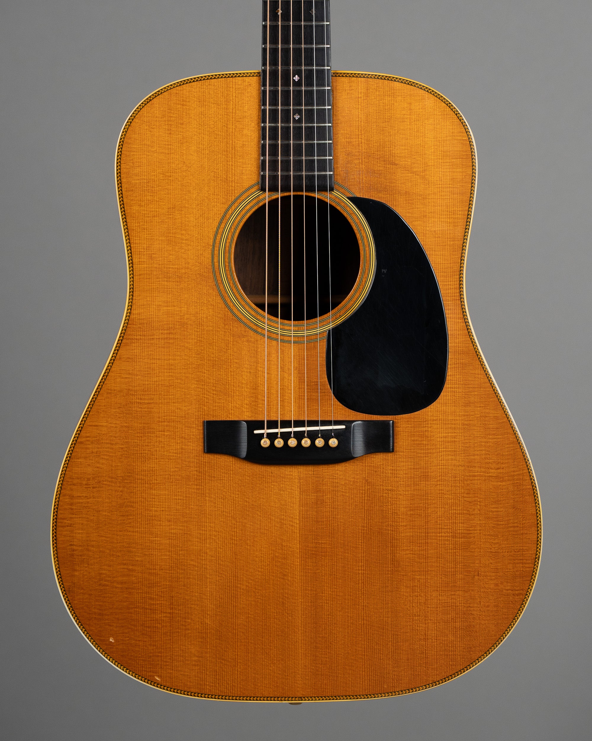 1977 Martin HD-28 (USA, Diamond Inlays, Natural, OHSC)