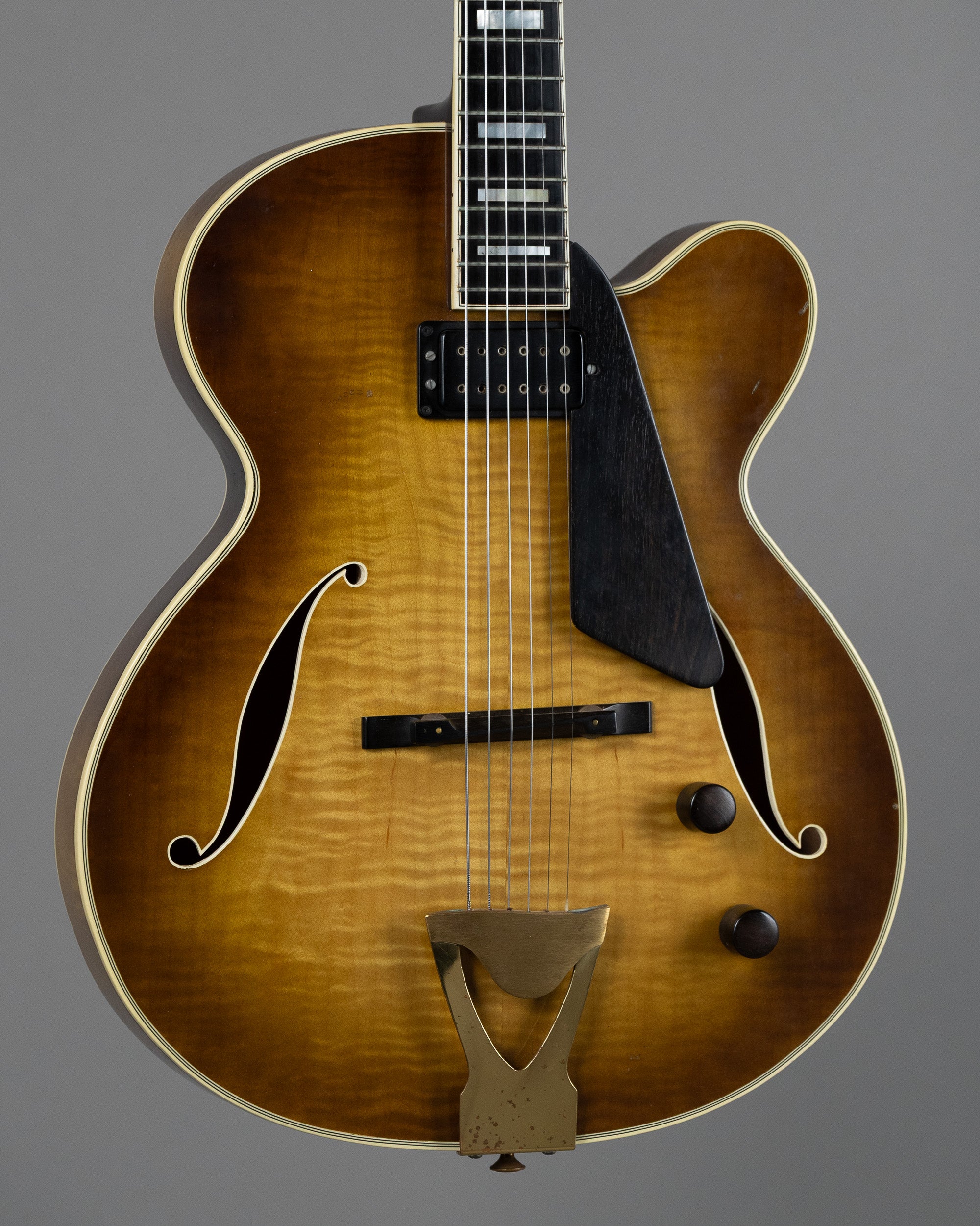 1983 Borys BG100 Archtop (USA, Sunburst, HSC)