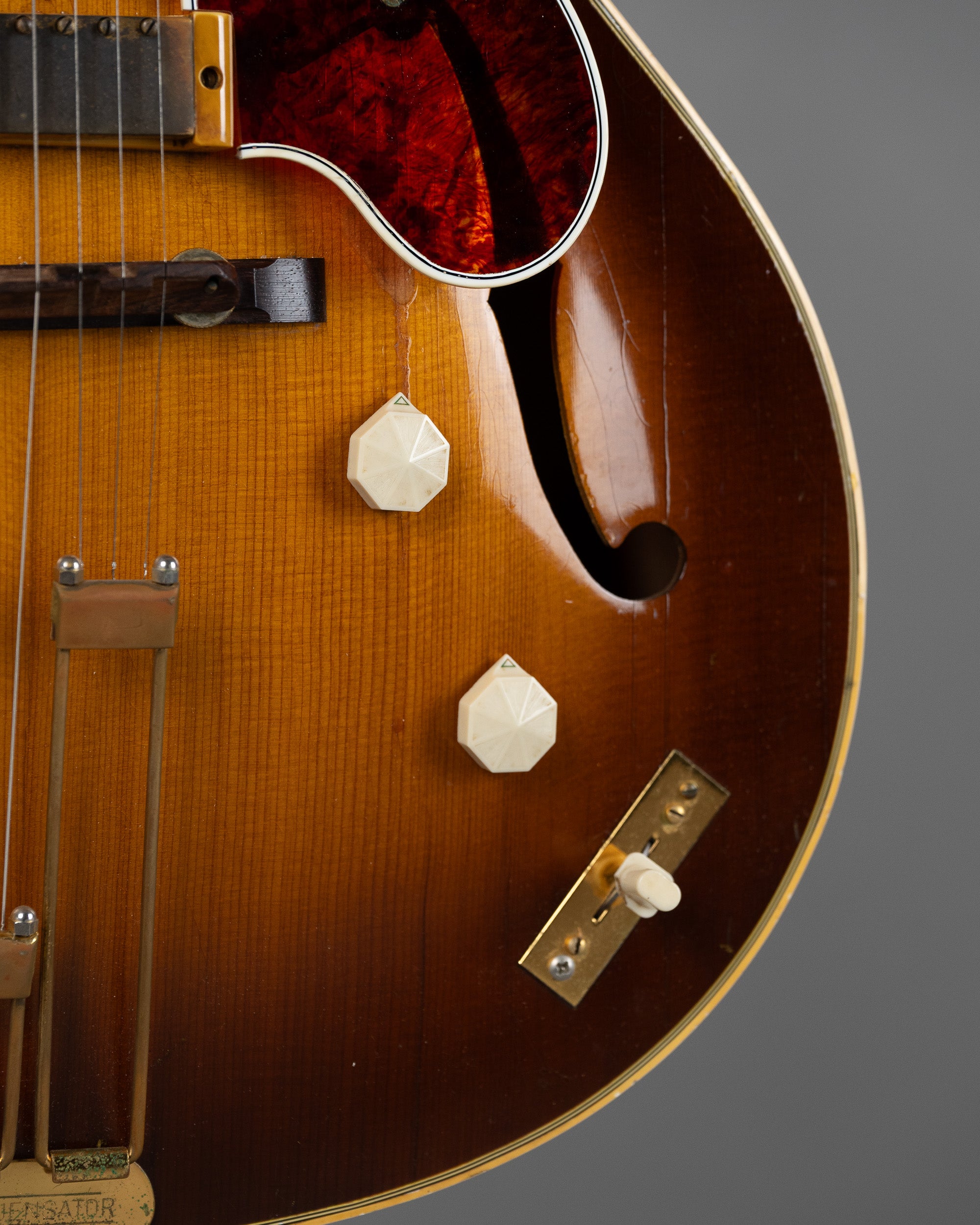 1953 Epiphone Zephyr Deluxe Regent (USA, Sunburst, OHSC)