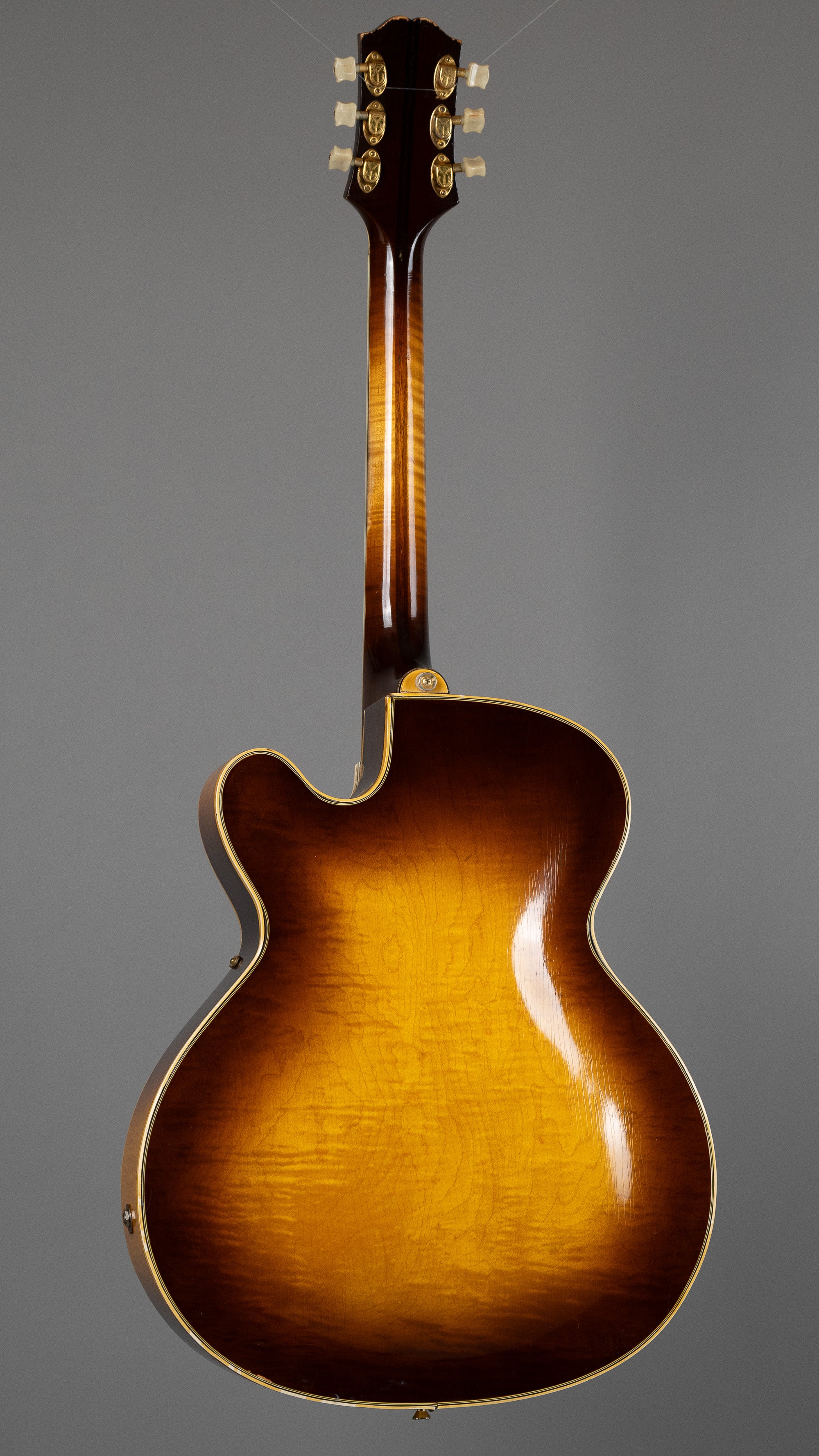 1953 Epiphone Zephyr Deluxe Regent (USA, Sunburst, OHSC)