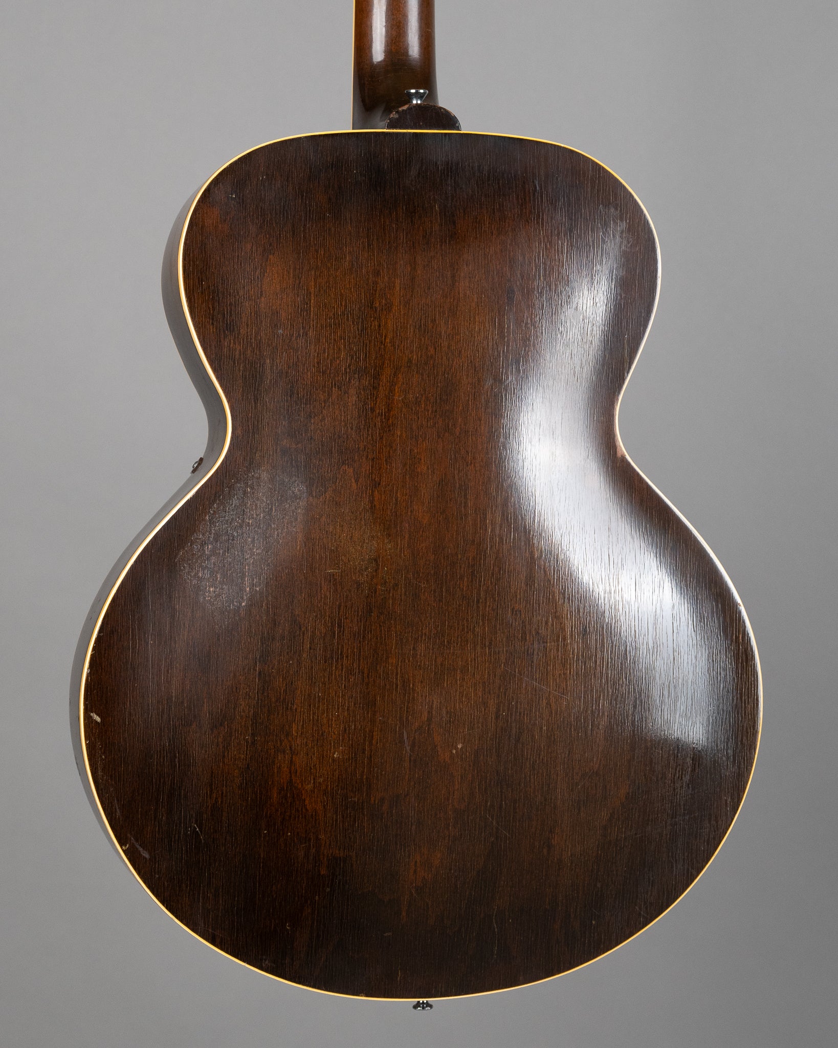 c1952 Gibson L-50 (USA, Sunburst, HSC)