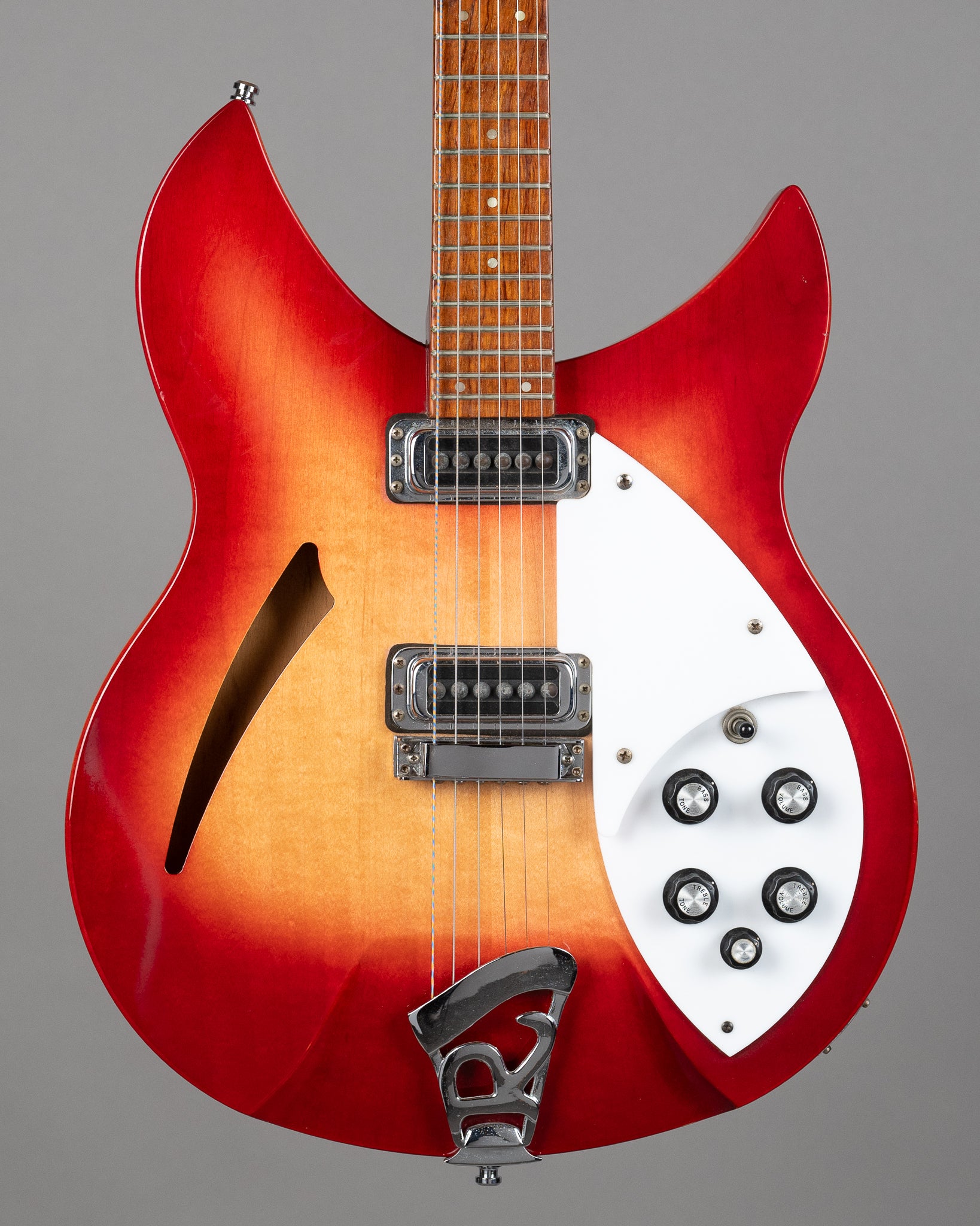 2002 Rickenbacker 330FG (USA, Fireglo, OHSC)