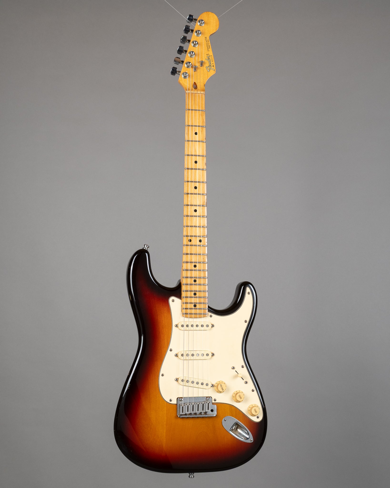 1987 Fender American Standard Stratocaster (USA, Sunburst)