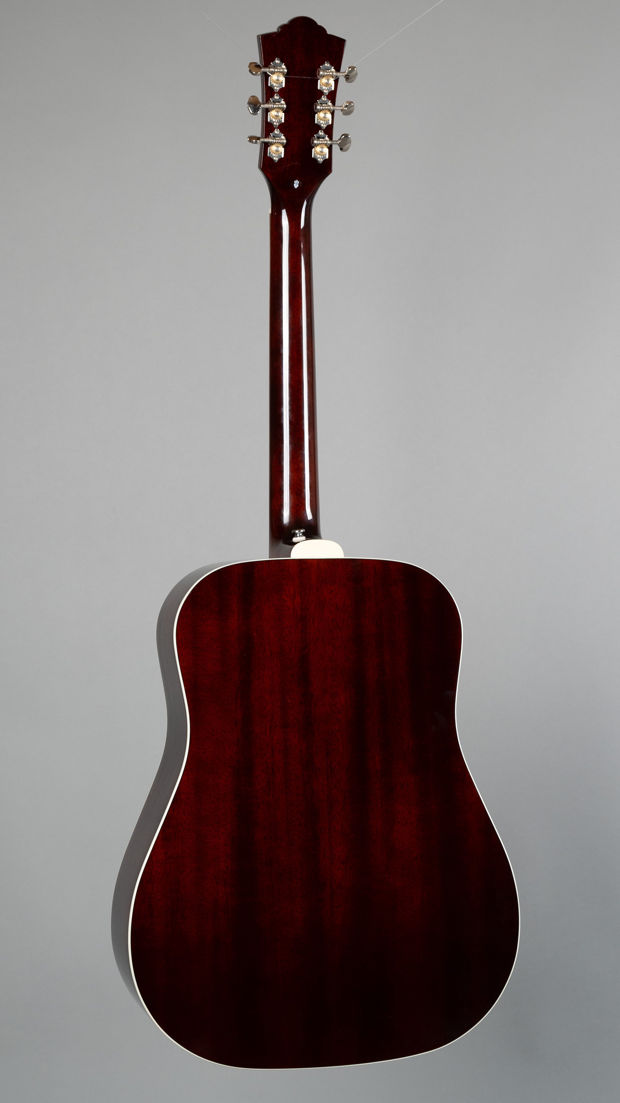 c2020s Guild D-140 (China, Sunburst)