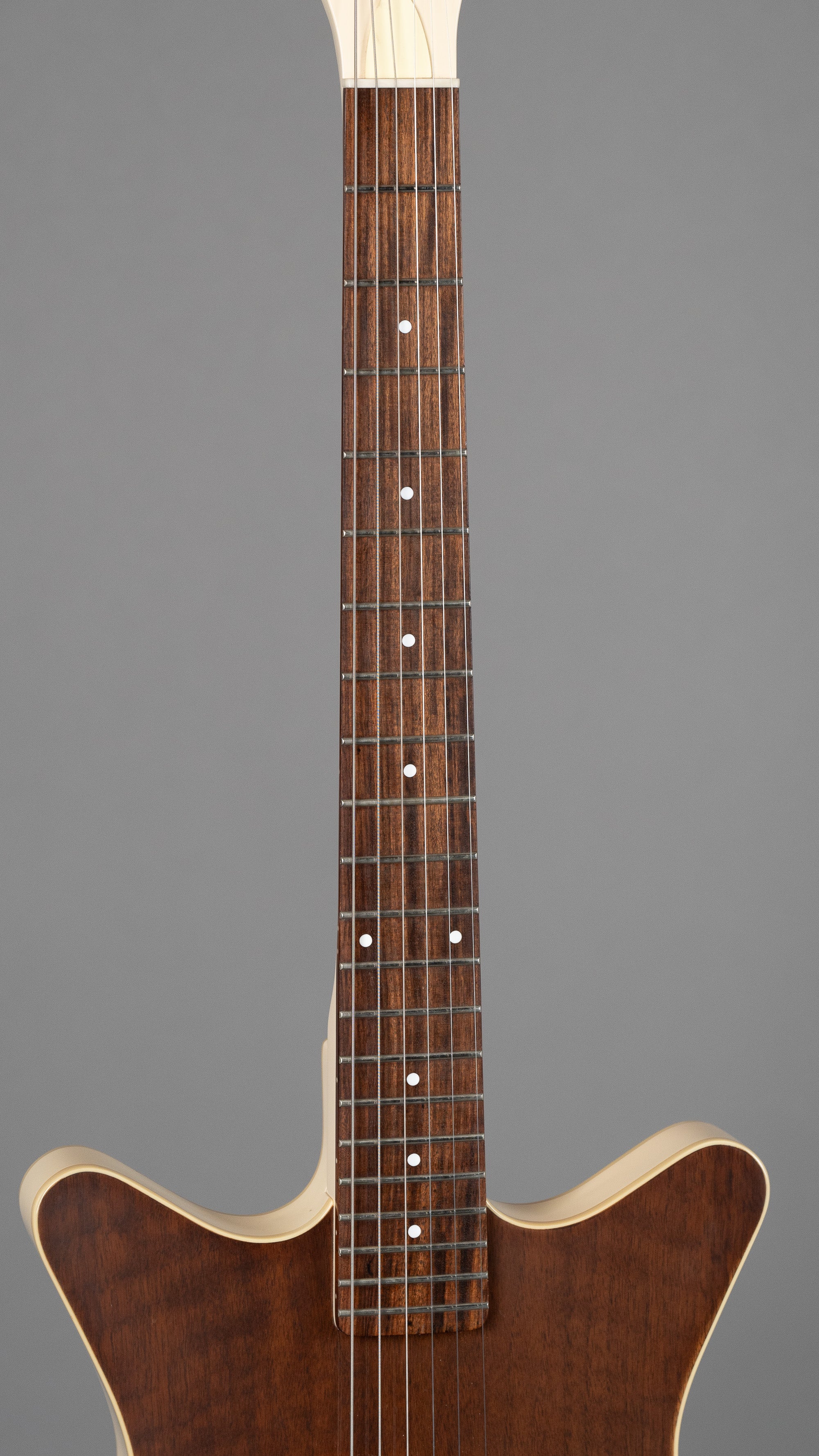 2020 Danelectro Divine '59 (Korea, Walnut, Gig Bag)