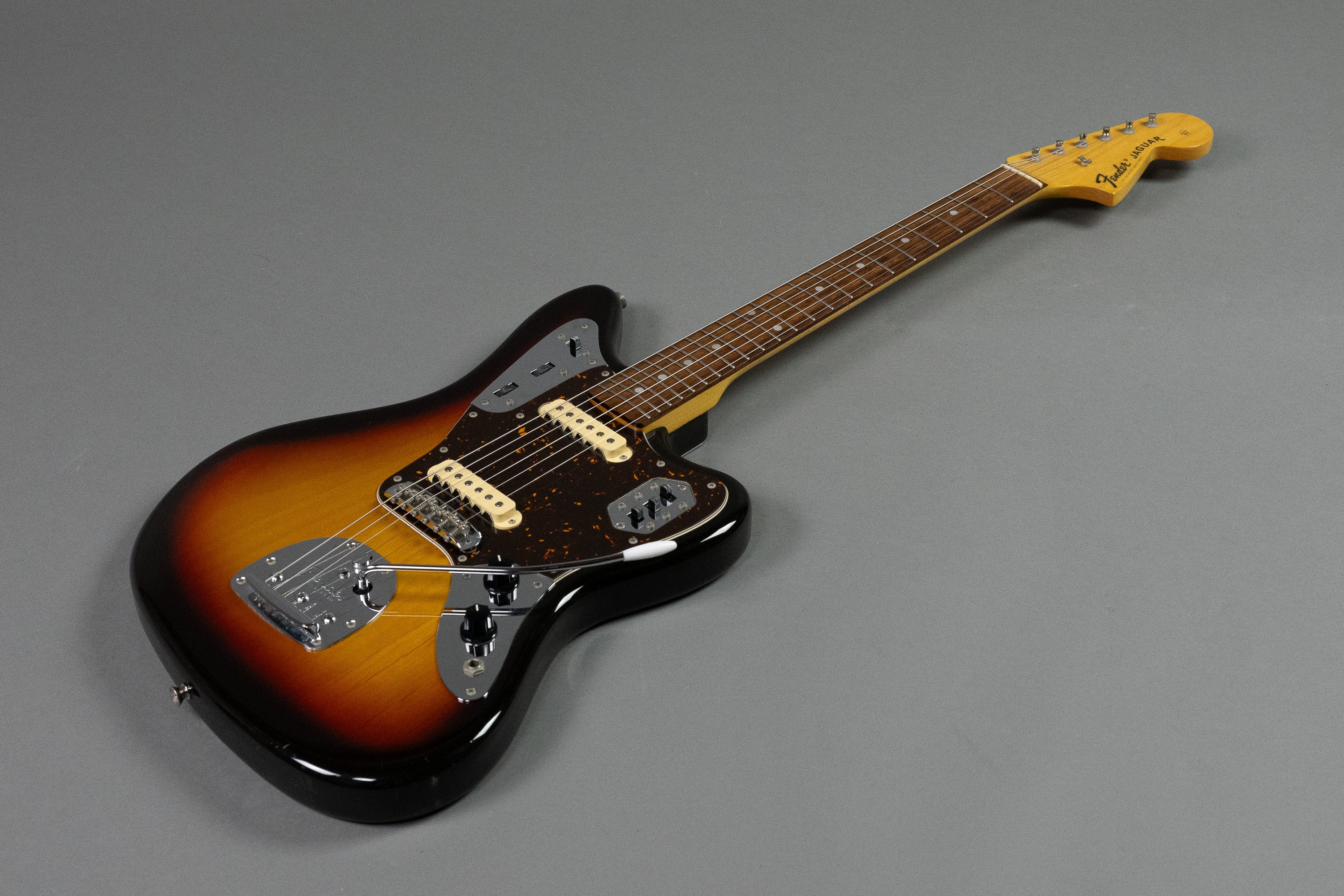 2013 Fender '62 Re-Issue Jaguar (Japan, Sunburst)