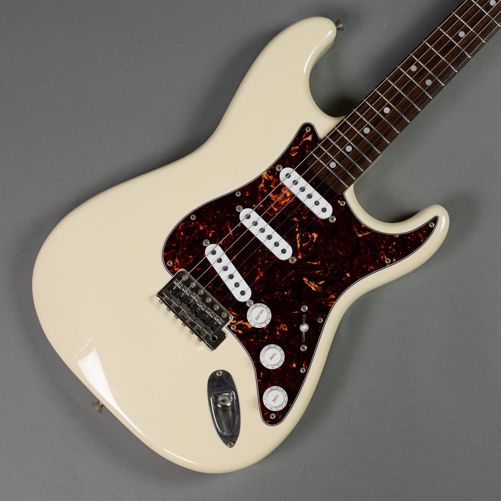 1999 Fender ST72 '72 Re-Issue Stratocaster (Japan, Olympic White)