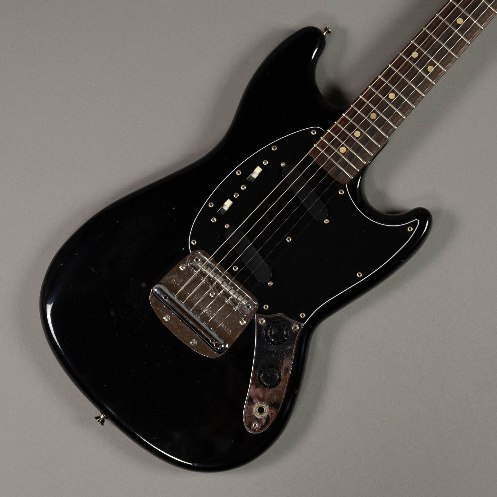 1977 Fender Mustang (USA, Black, Gig Bag)