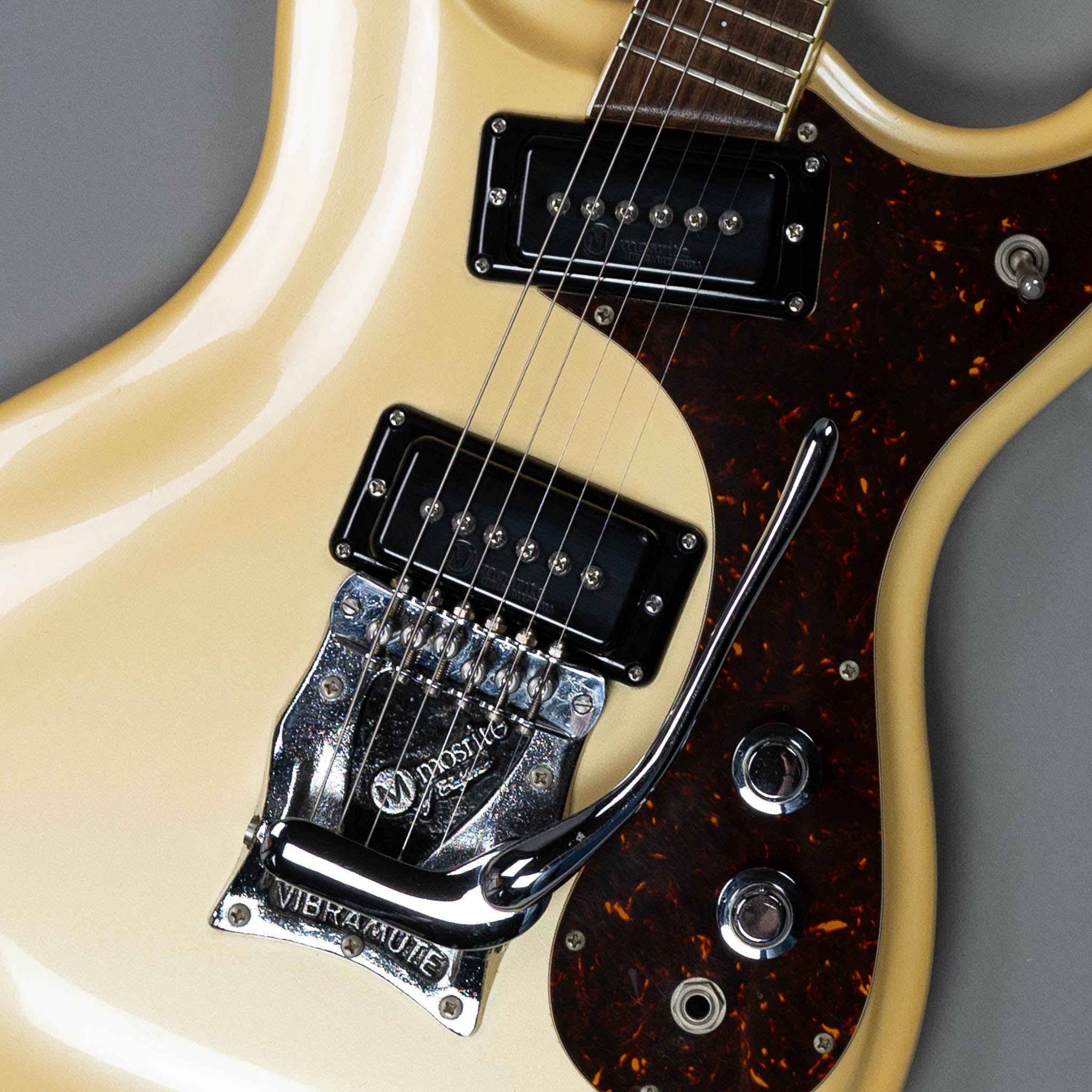 c2014 Mosrite Ventures American Standard Mark I AS-65 (USA, Pearl White, OHSC)