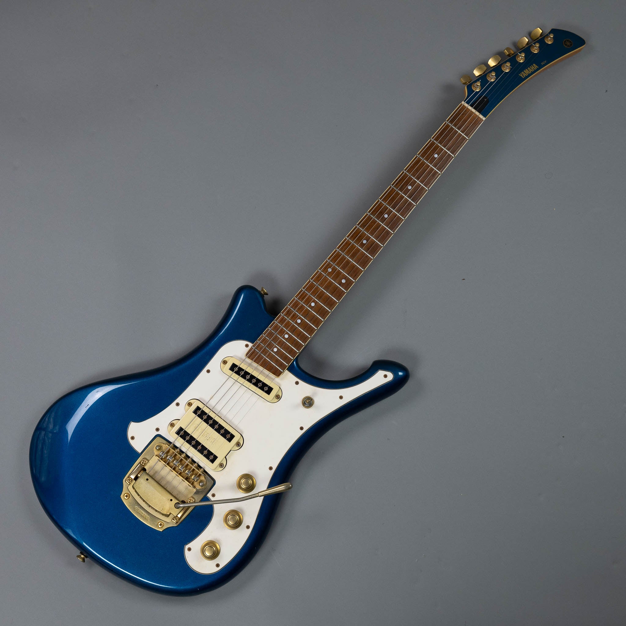 2000 Yamaha SGV-700 (Taiwan, Metallic Blue)