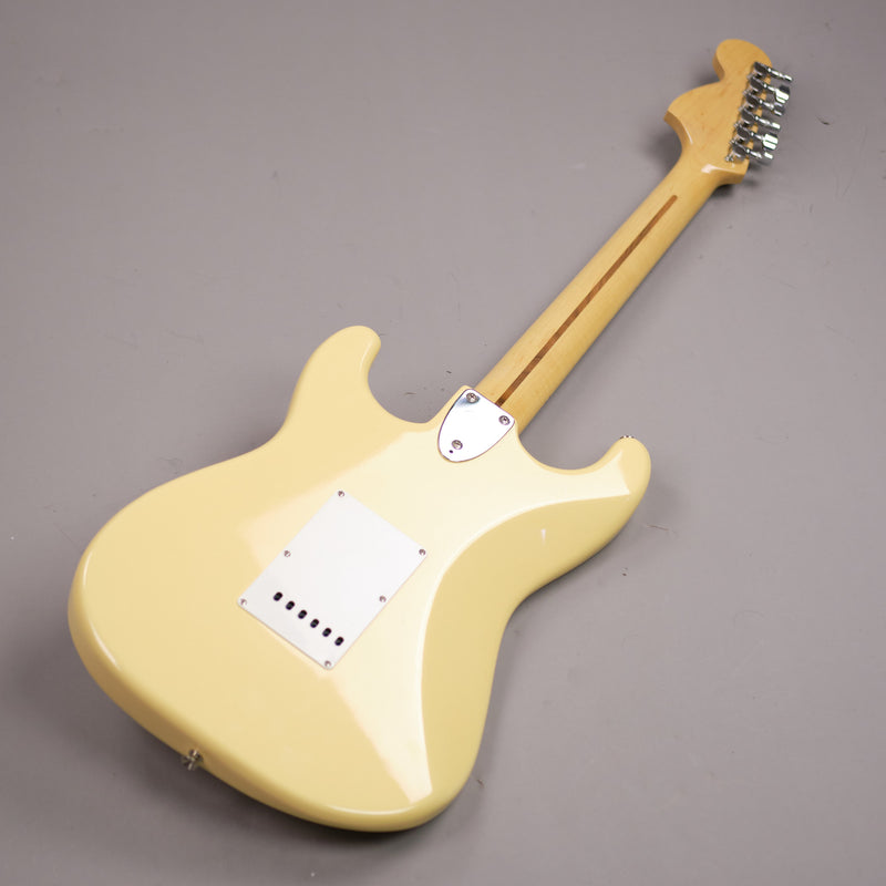 2006 Fender Stratocaster (Japan, Vintage White)