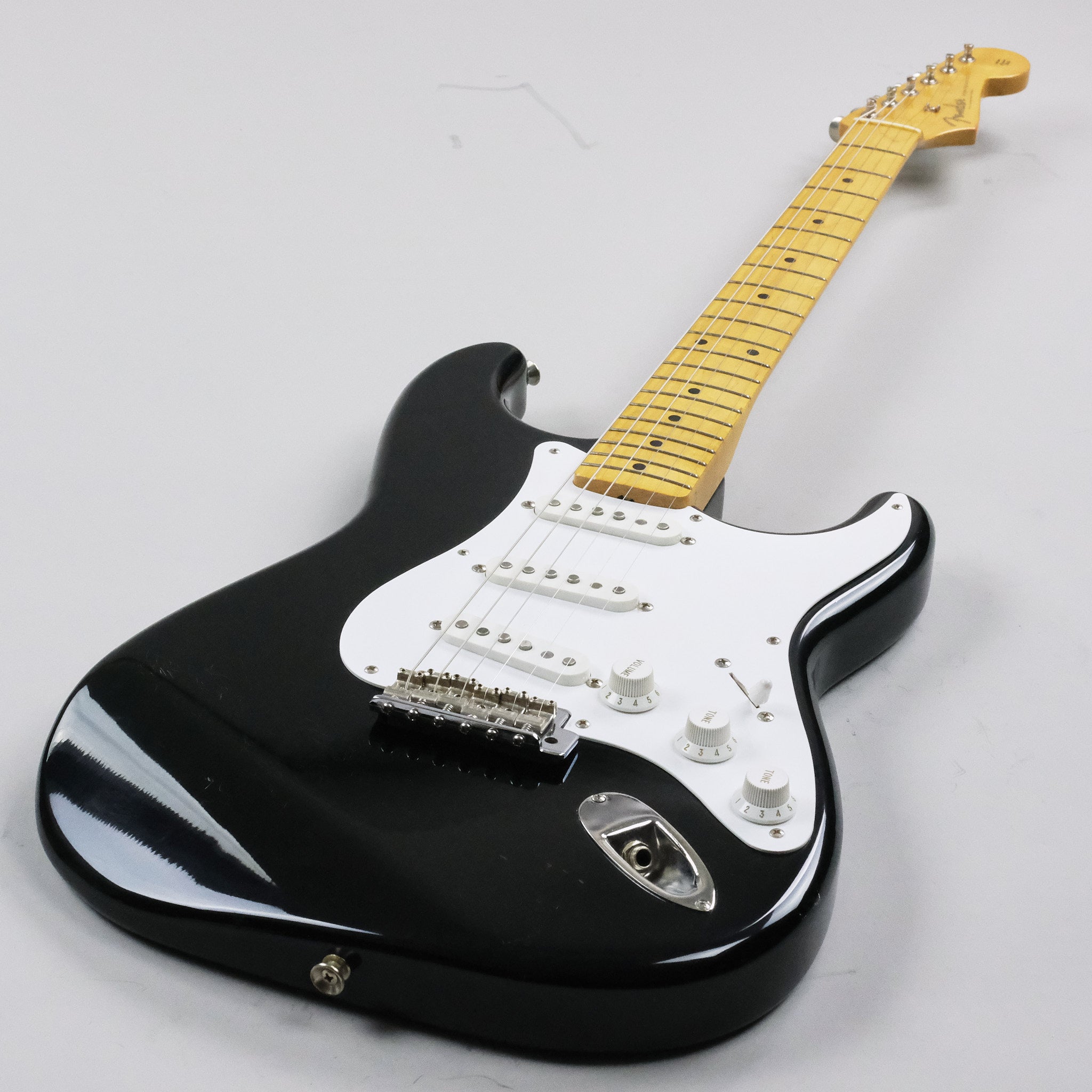 1987 Fender Stratocaster '57 Re-Issue (Japan, Black) *