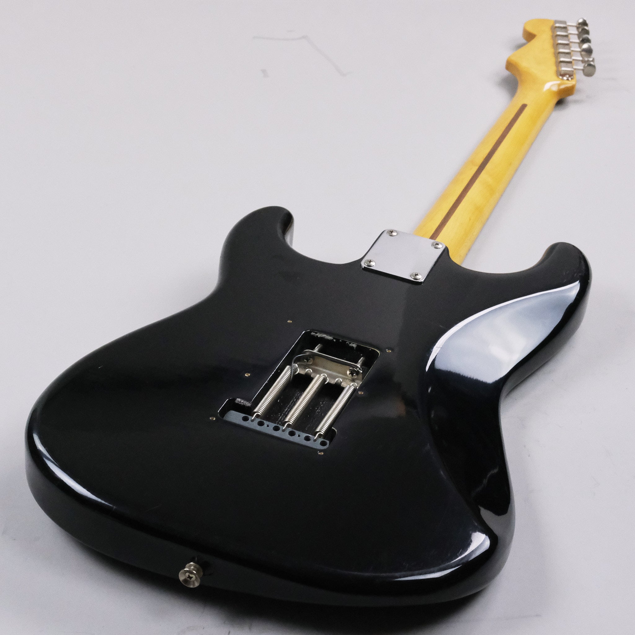 1987 Fender Stratocaster '57 Re-Issue (Japan, Black) *