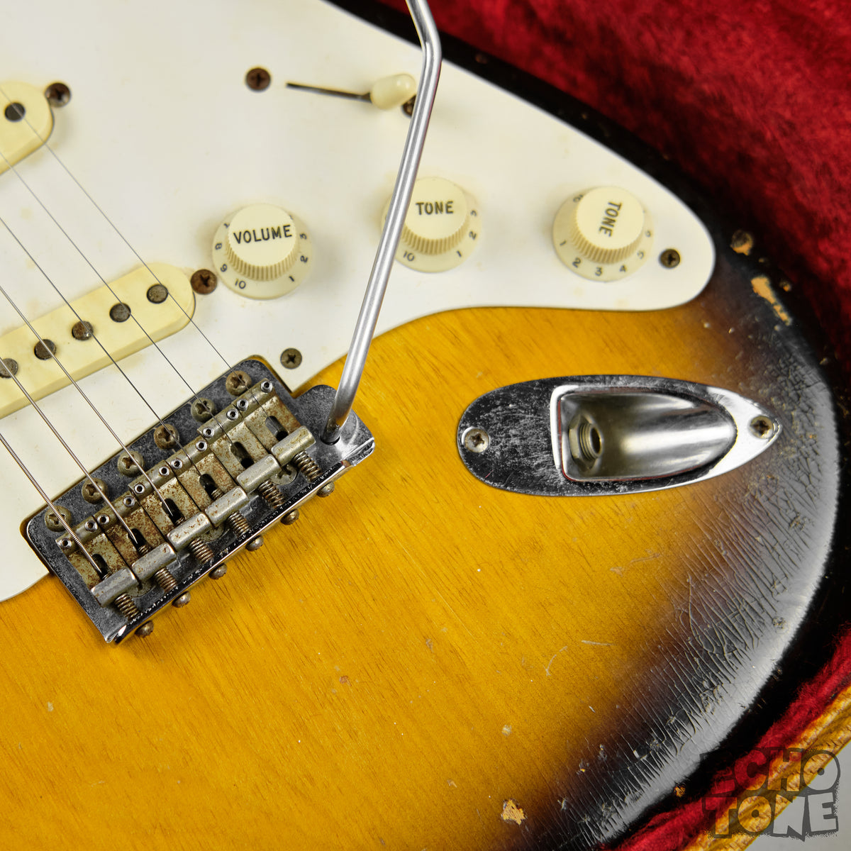 1958 Fender Stratocaster (2-Tone Sunburst, OHSC)