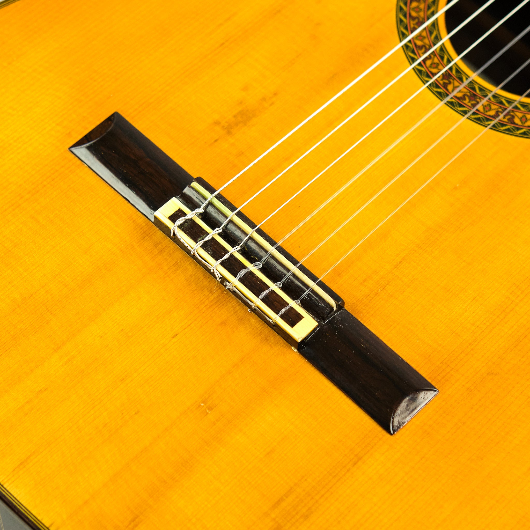 1975 Kazuo Ichiyanagi No. 200 Classical Guitar (Japan, Nat)*