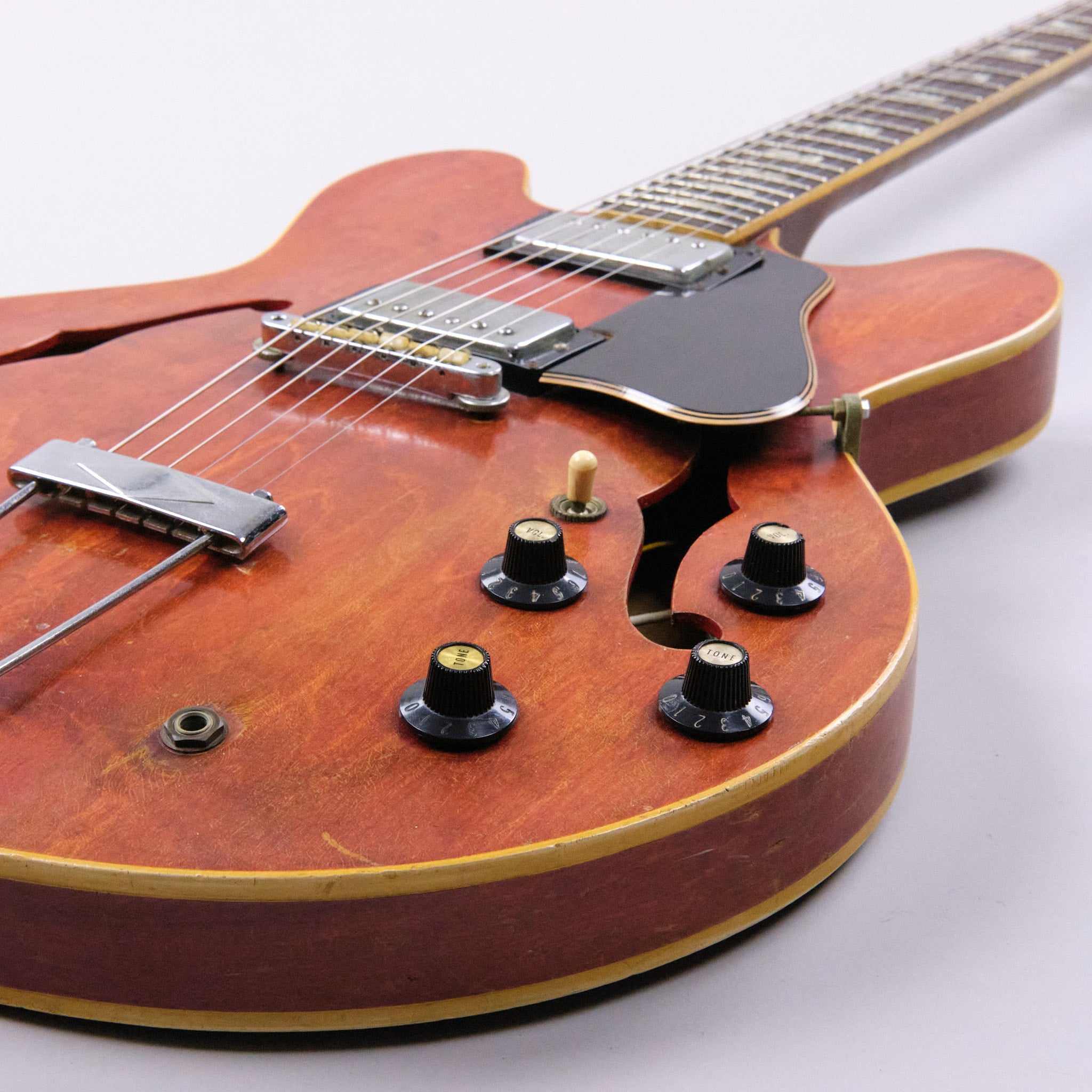 1968 Gibson ES-335 (Made in USA, Cherry, HSC)