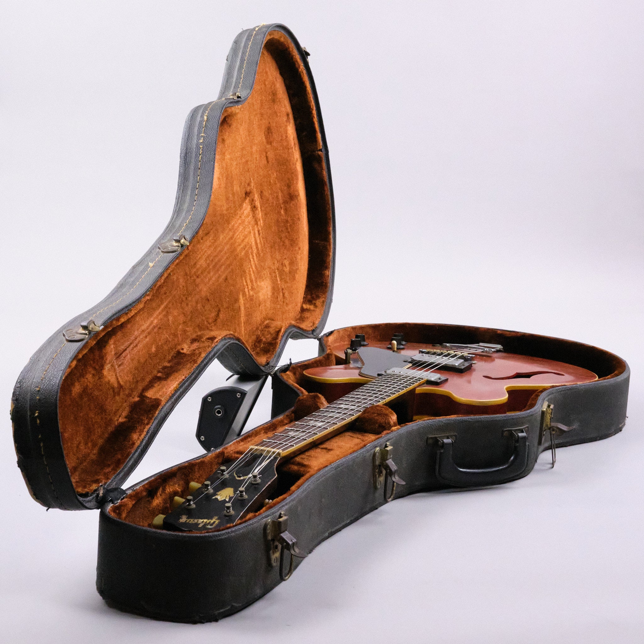 1968 Gibson ES-335 (Made in USA, Cherry, HSC)