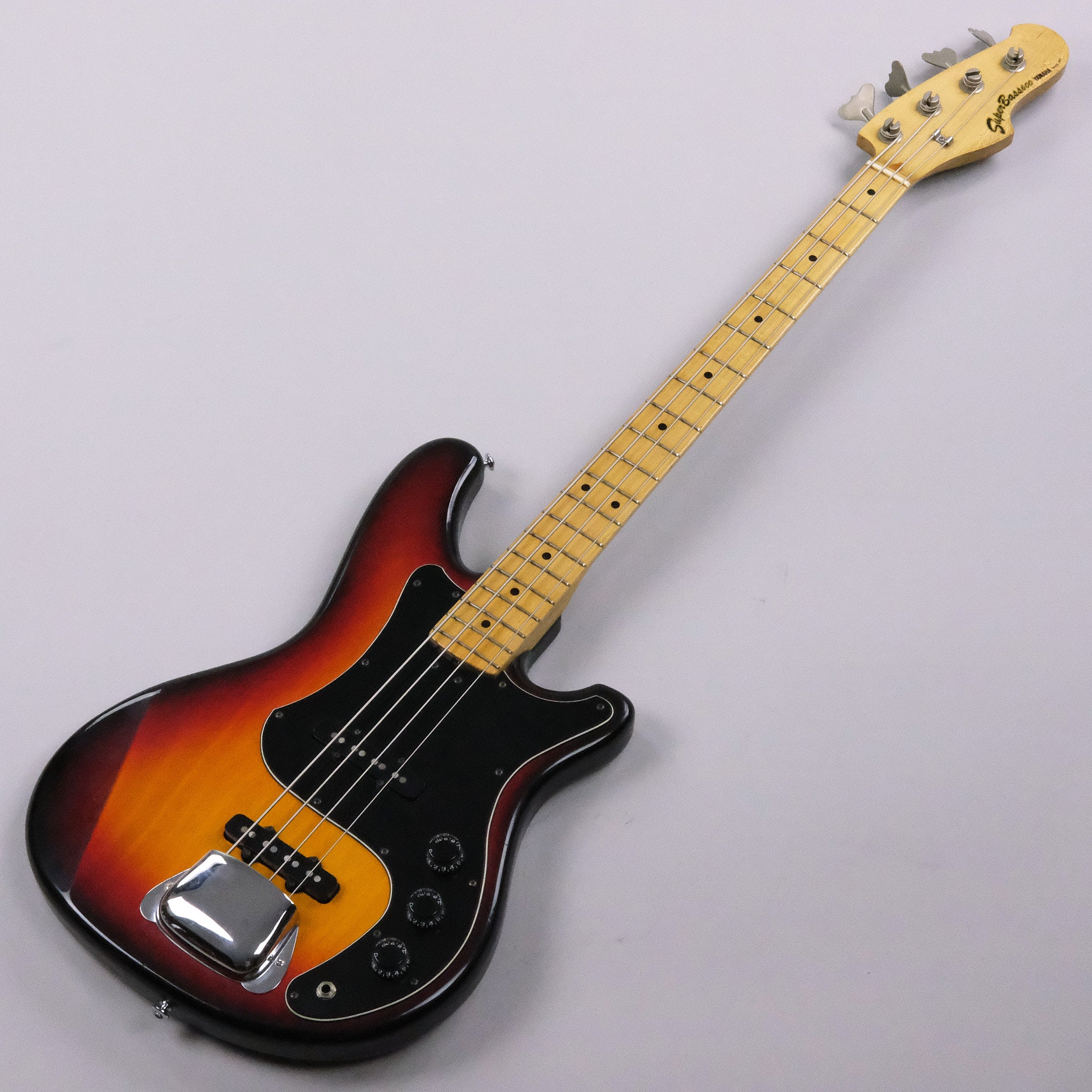 c1970s Yamaha Super Bass 600 (Made in Japan, Sunburst) *