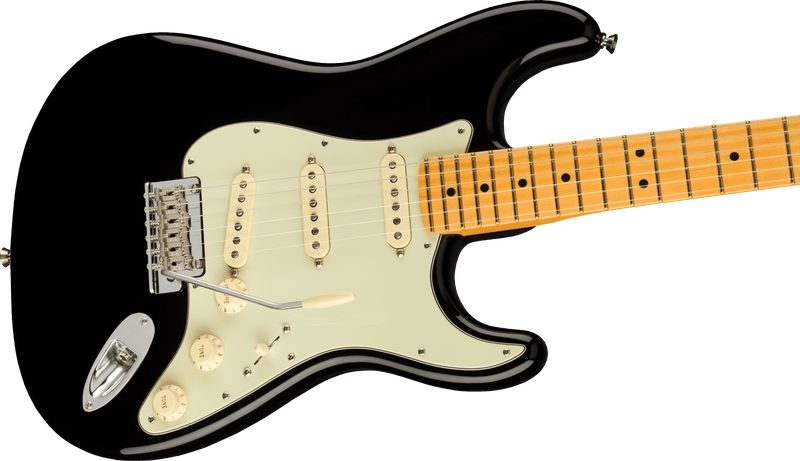 Fender American Professional ll Stratocaster (Maple Fingerboard, Black)