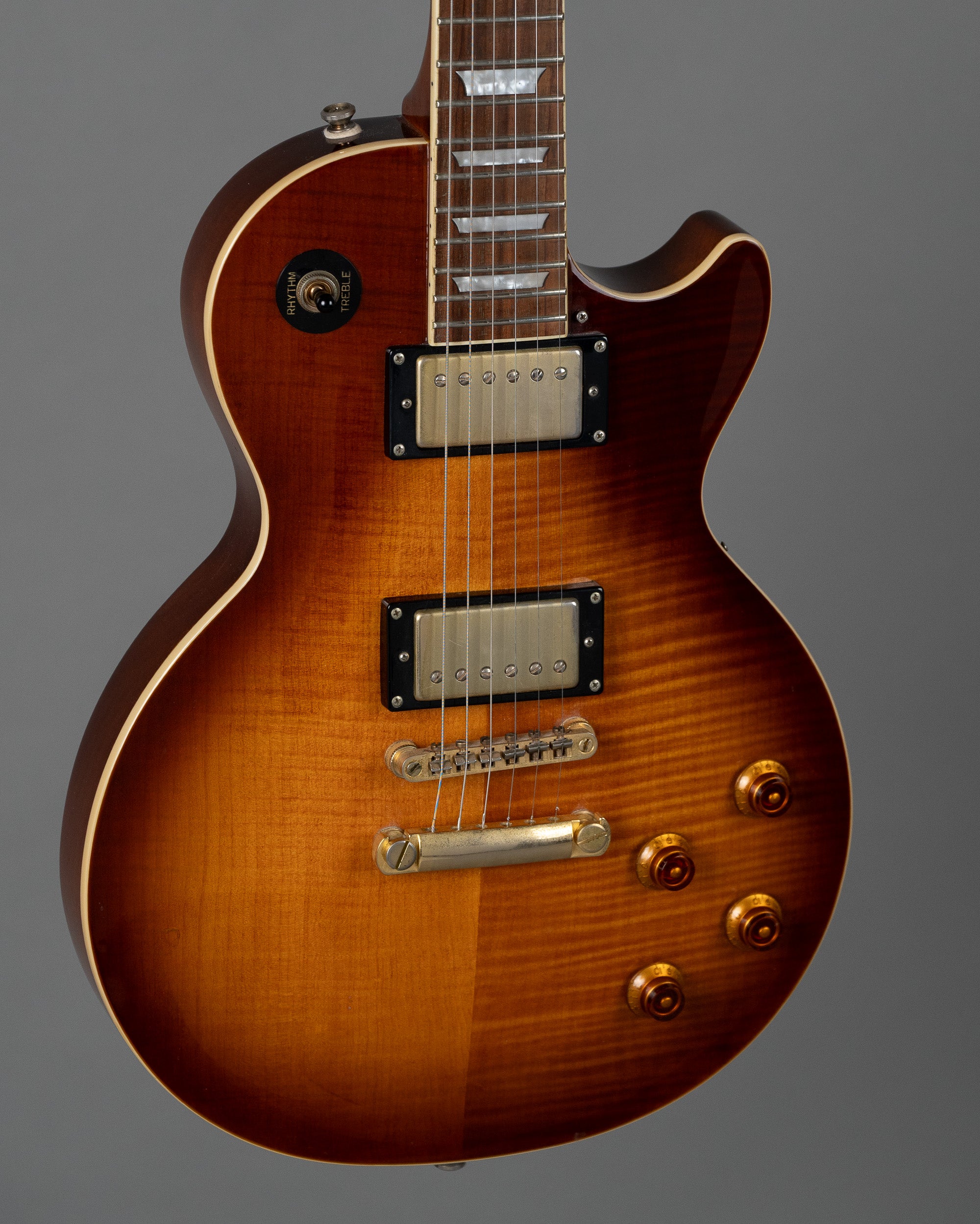 2011 Epiphone Les Paul Standard Plus Top (China, Honeyburst)