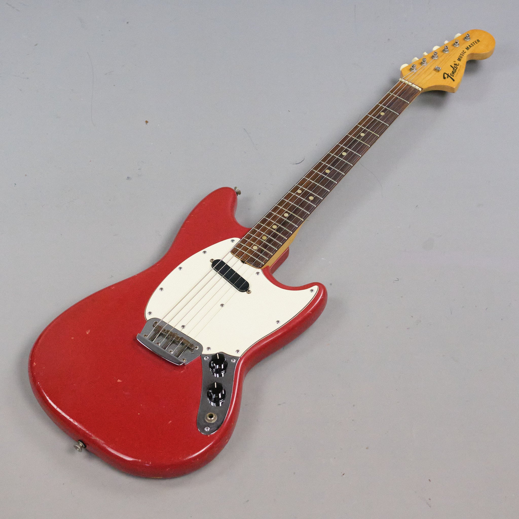 1974 Fender Musicmaster (USA, Dakota Red, HSC)