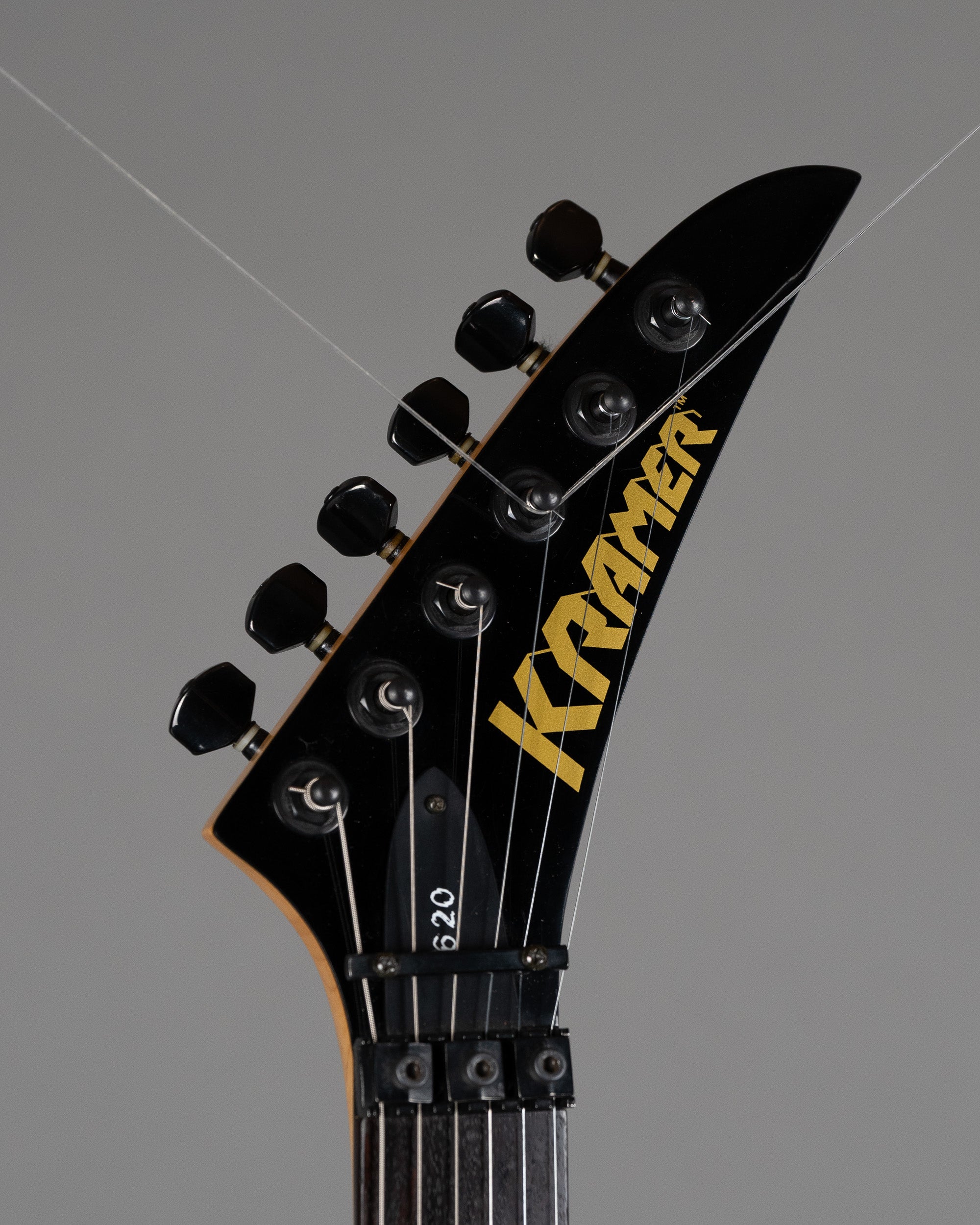 c1989 Kramer 100 Series 620 (Korea, Black, OGB)