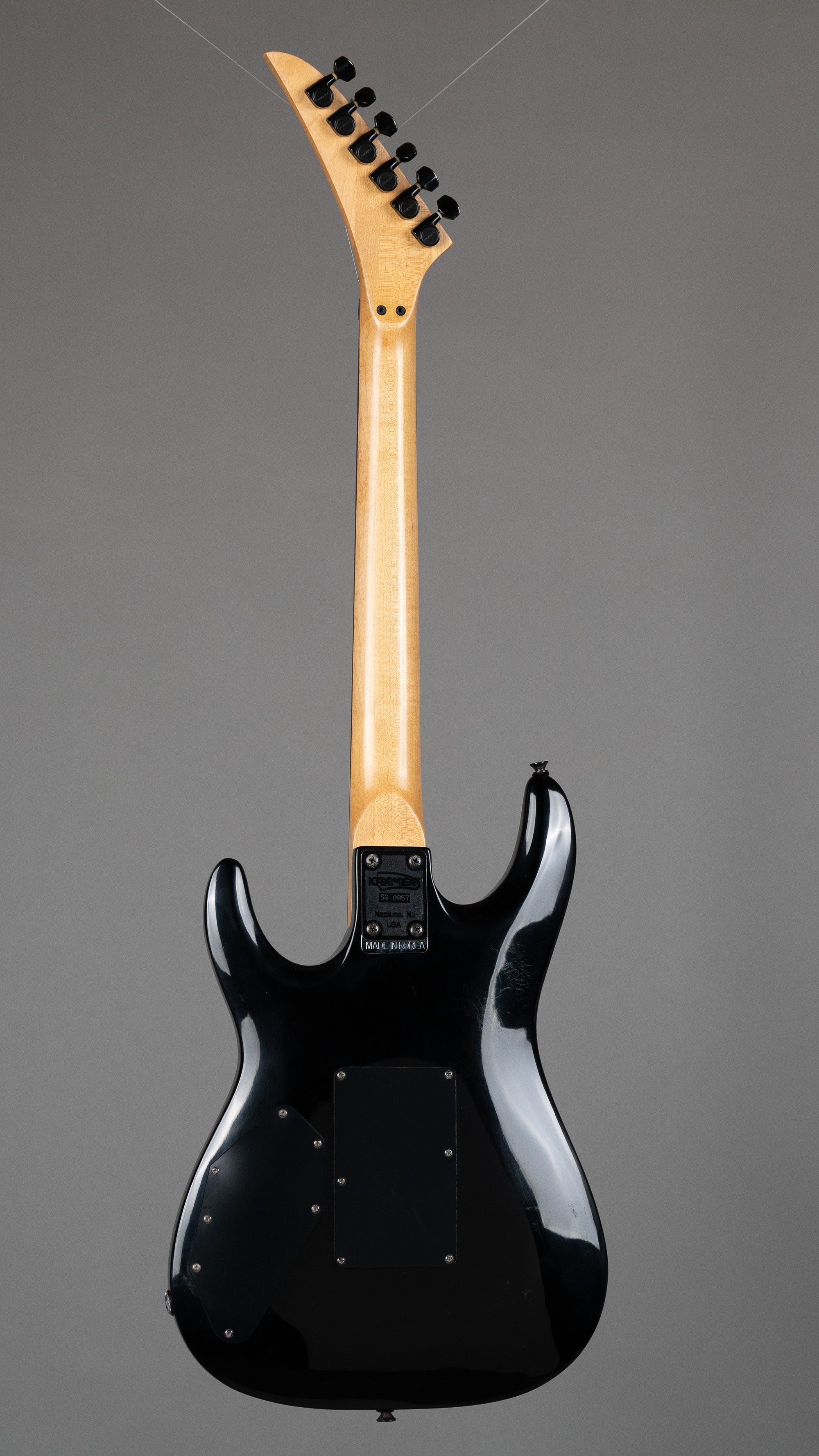 c1989 Kramer 100 Series 620 (Korea, Black, OGB)