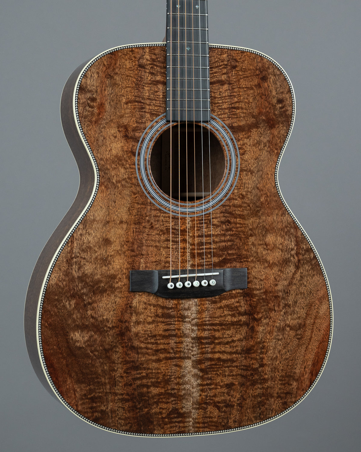 Martin Custom Shop Style-28 OM-14 Exceptional Figure Koa