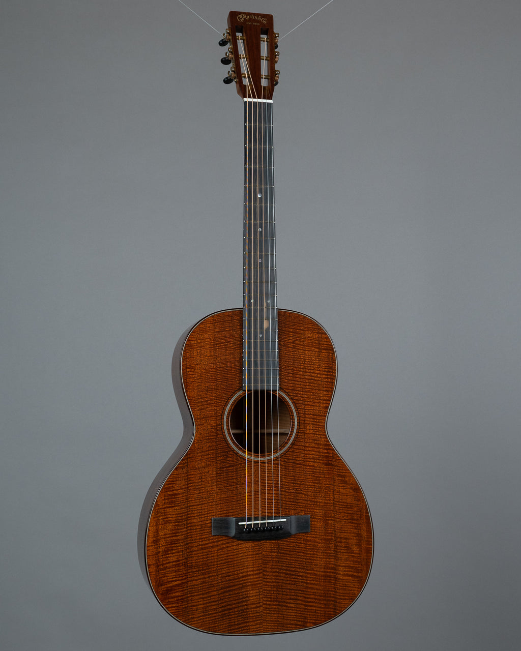 Martin Custom Shop Style-18 00-12 Flame Mahogany TBS