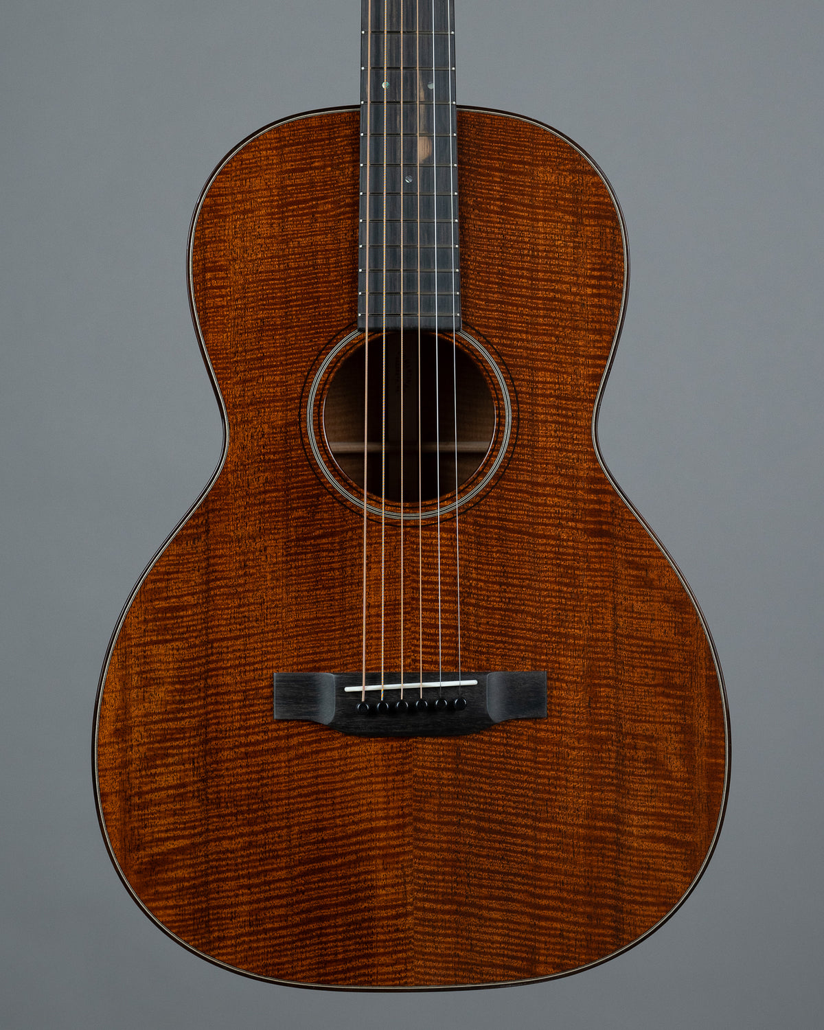 Martin Custom Shop Style-18 00-12 Flame Mahogany TBS