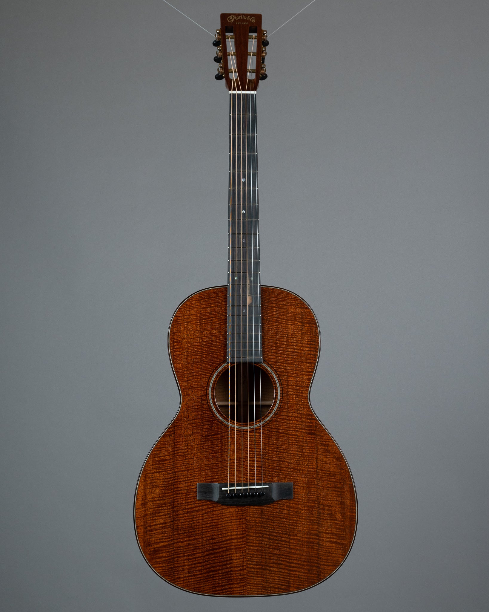 Martin Custom Shop Style-18 00-12 Flame Mahogany TBS