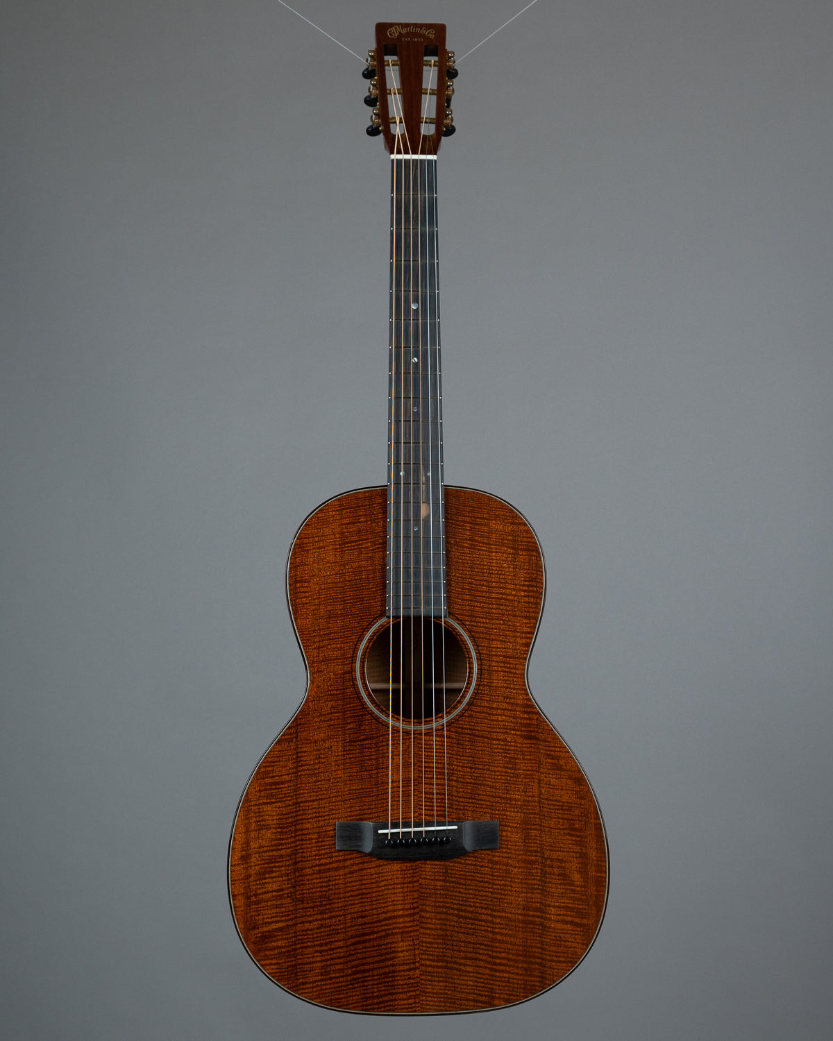 Martin Custom Shop Style-18 00-12 Flame Mahogany TBS