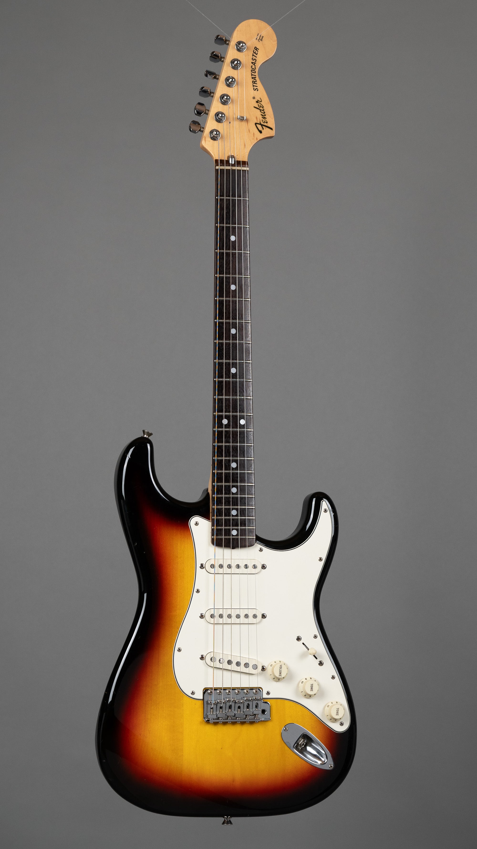 2017 Fender Japan Traditional '70s Strat (Japan, Sunburst)