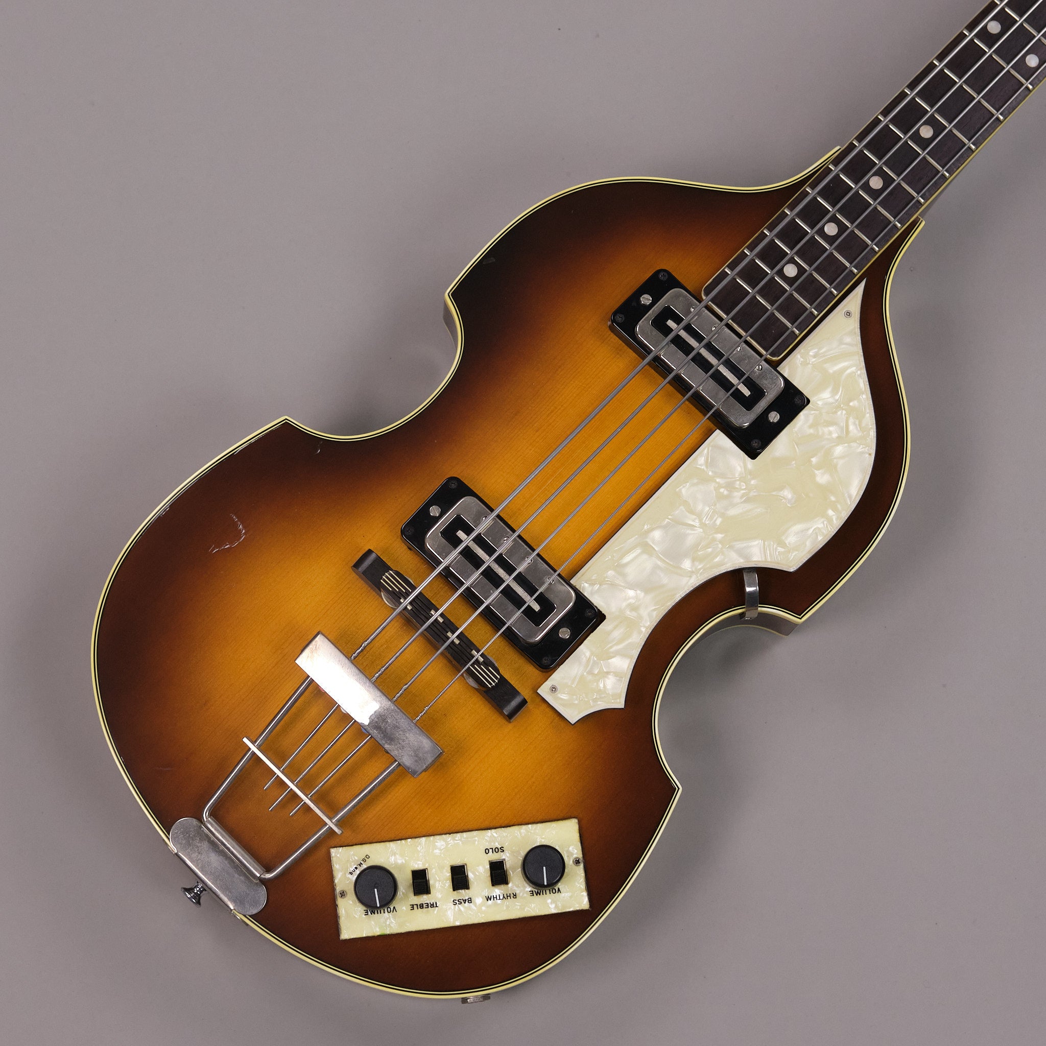 1988 Hofner 500/1 'Viola Bass' (Germany, Sunburst, Blade Pickups, OHSC)