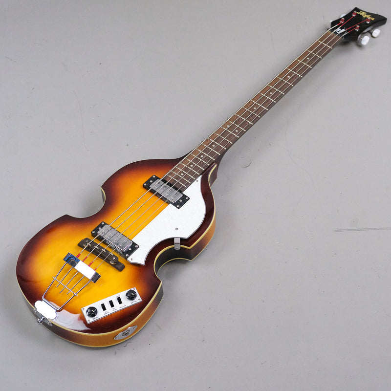 c2020s Hofner Ignition Series Beatle Bass (China, Sunburst, Hardcase)