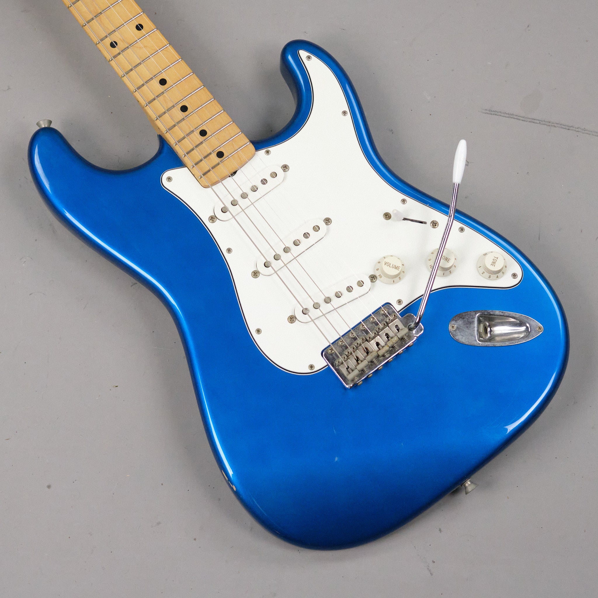 1994 Fender Stratocaster (Japan, Lake Placid Blue)