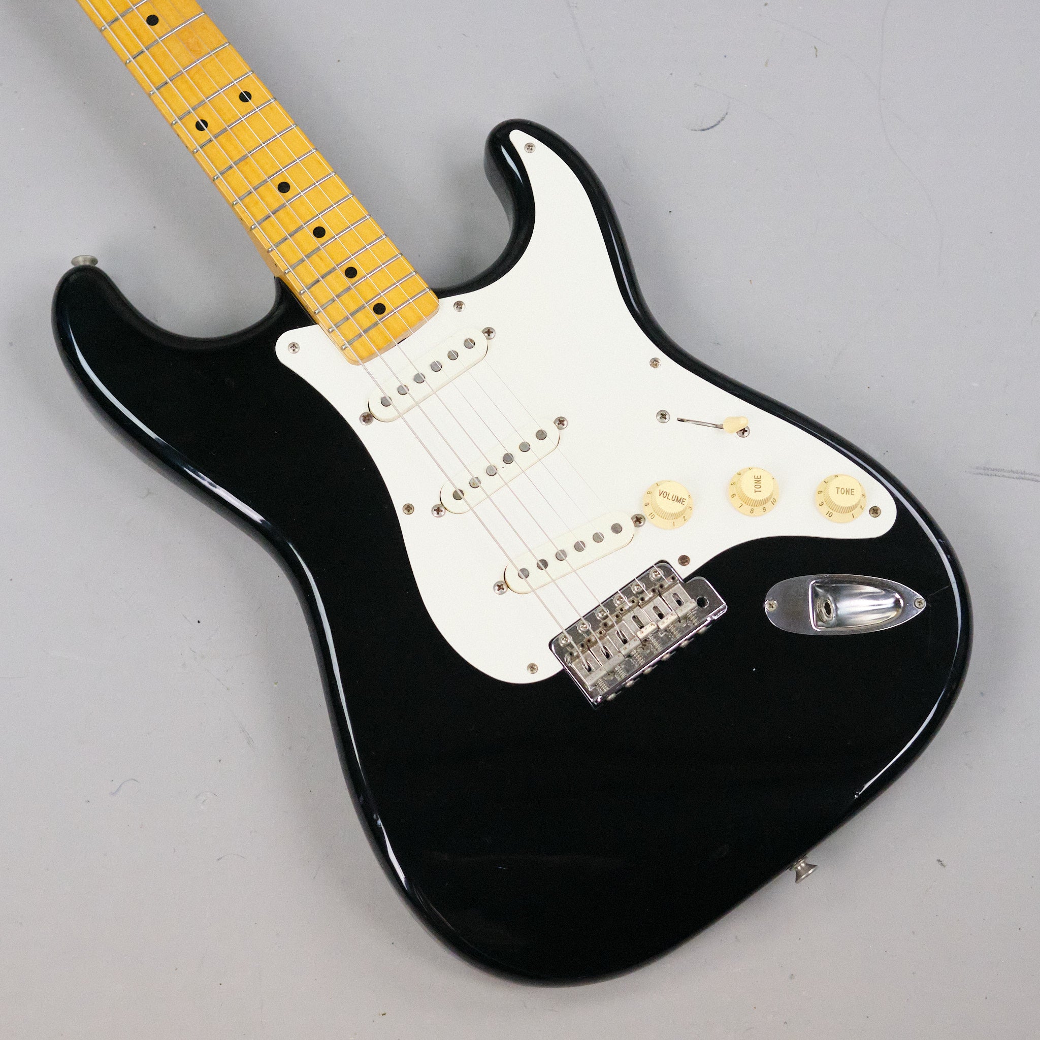 1986 Fender '57 Stratocaster (Japan, Black)