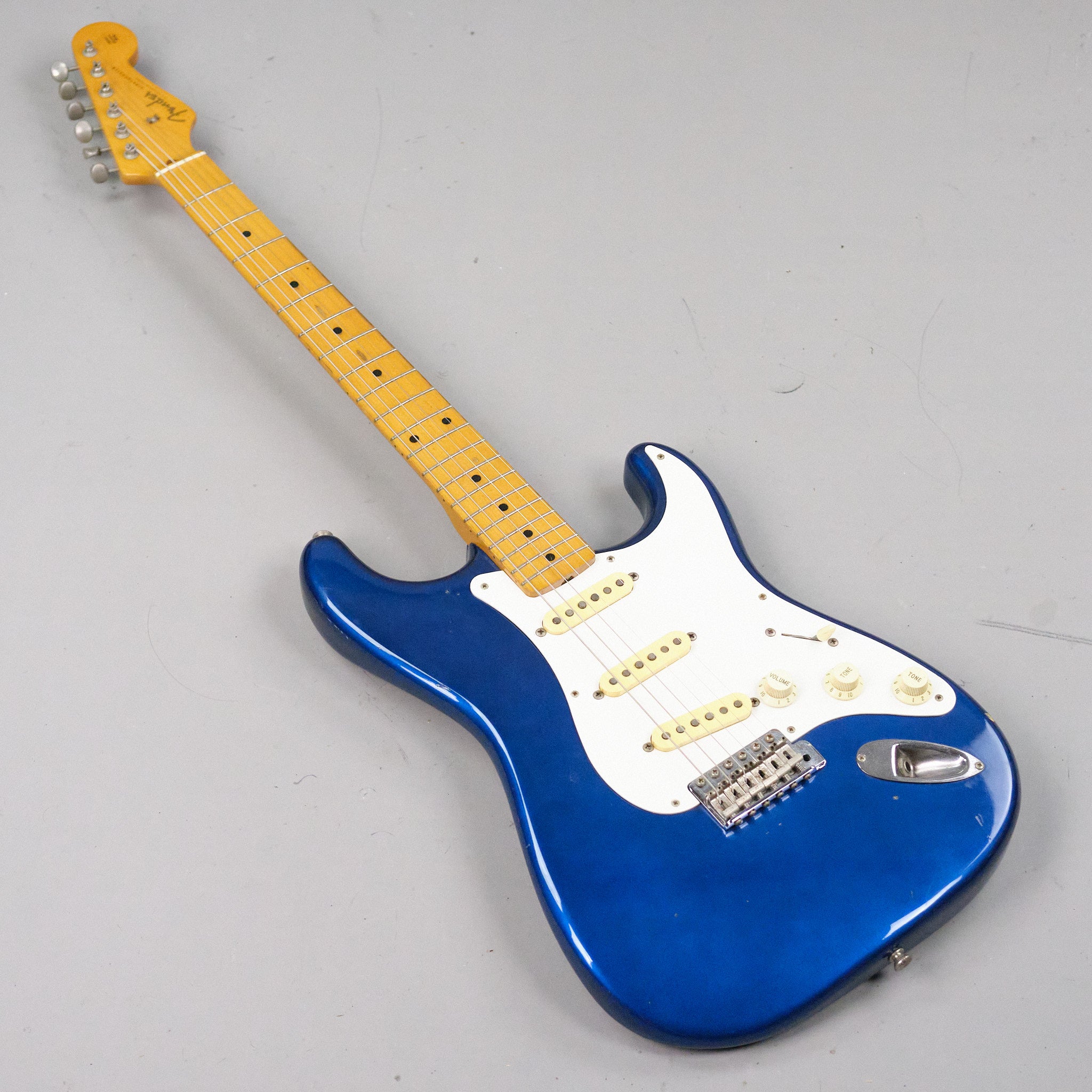 1987 Fender '57 Stratocaster (Japan, Lake Placid Blue)