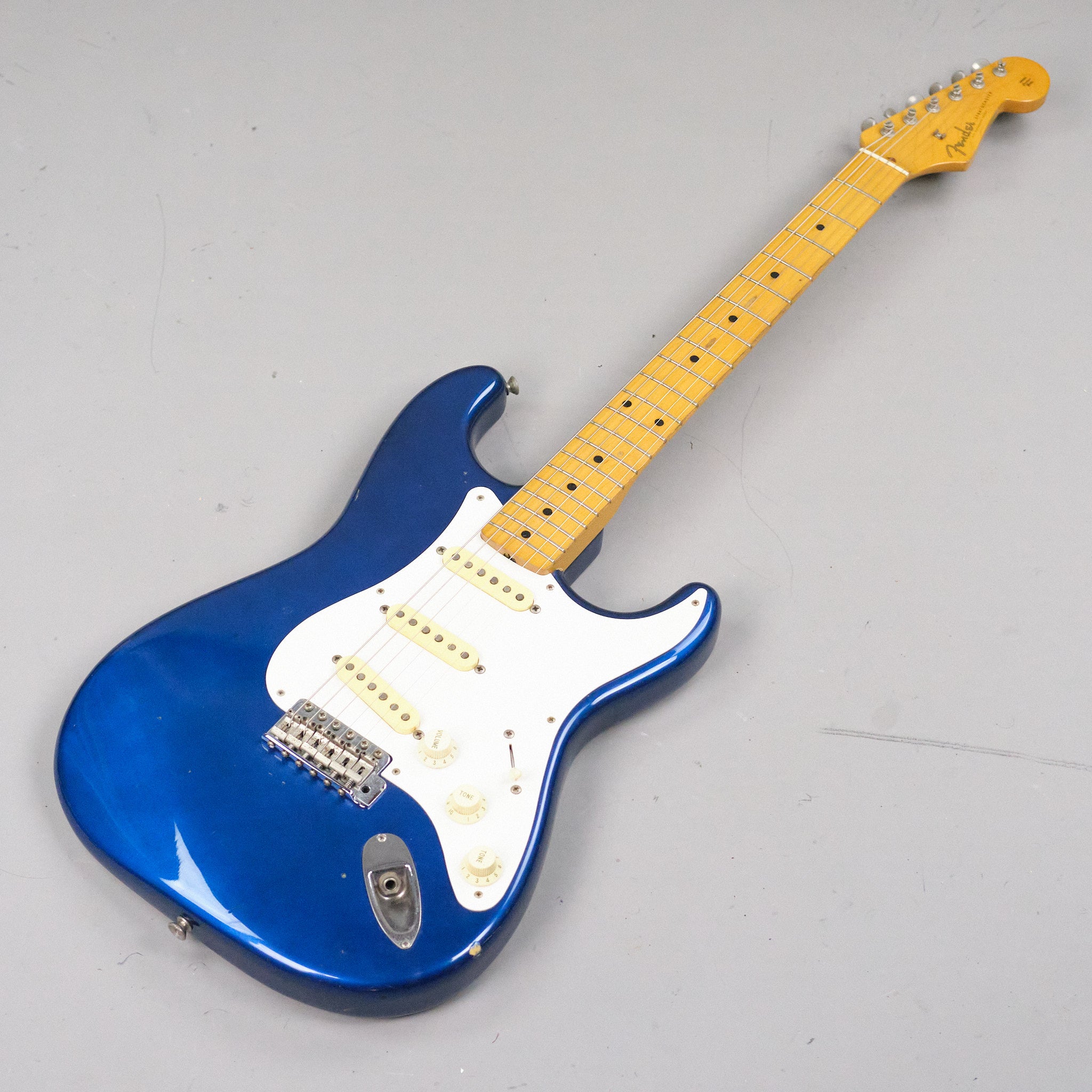 1987 Fender '57 Stratocaster (Japan, Lake Placid Blue)