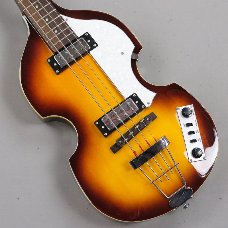 c2020s Hofner Ignition Series Beatle Bass (China, Sunburst, Hardcase)