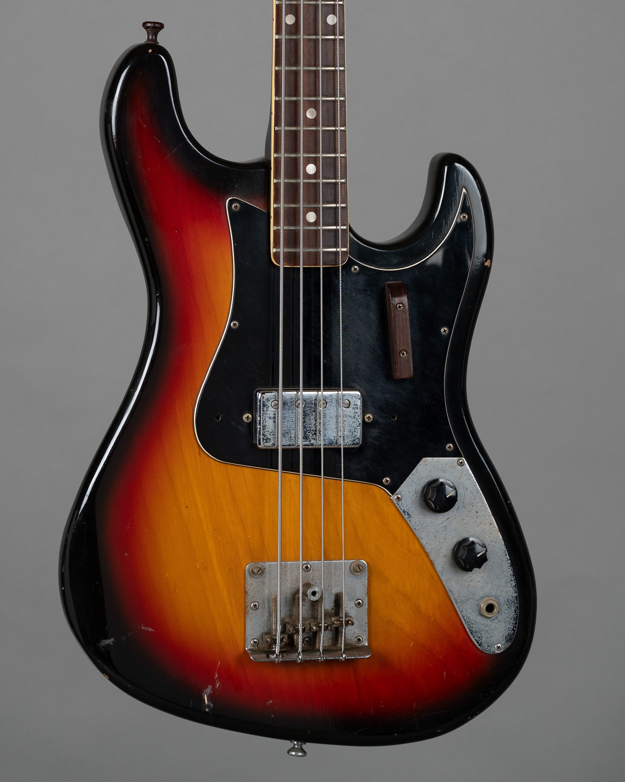 c1970s Guyatone EB-25 (Japan, Sunburst)