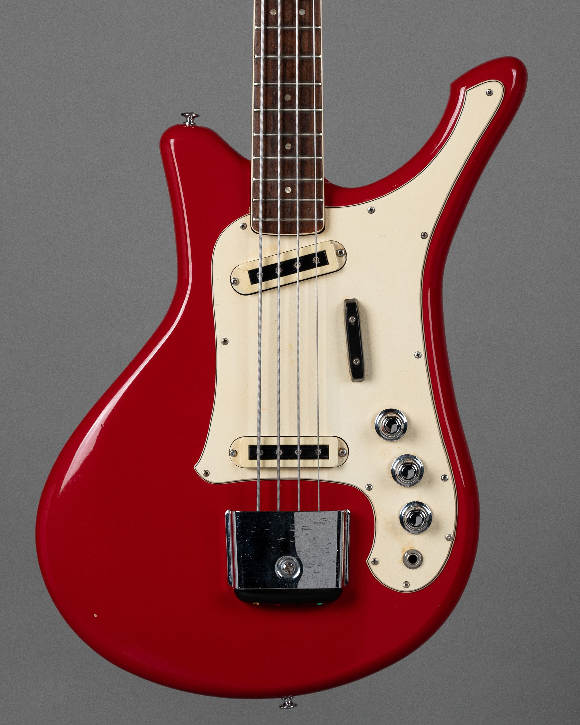 c1966 Yamaha SB-5A (Candy Apple Red, Gig Bag)