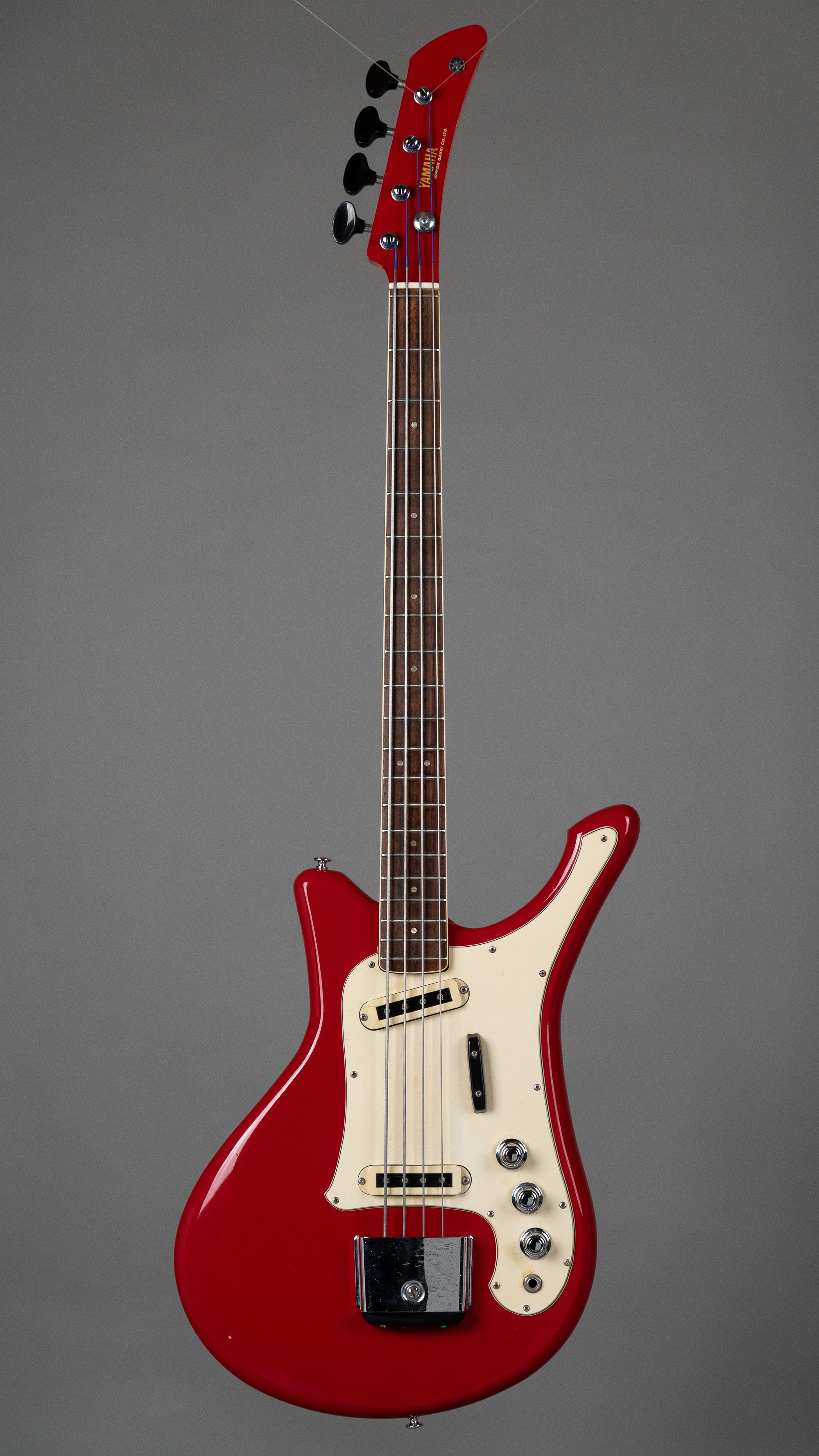 c1966 Yamaha SB-5A (Candy Apple Red, Gig Bag)
