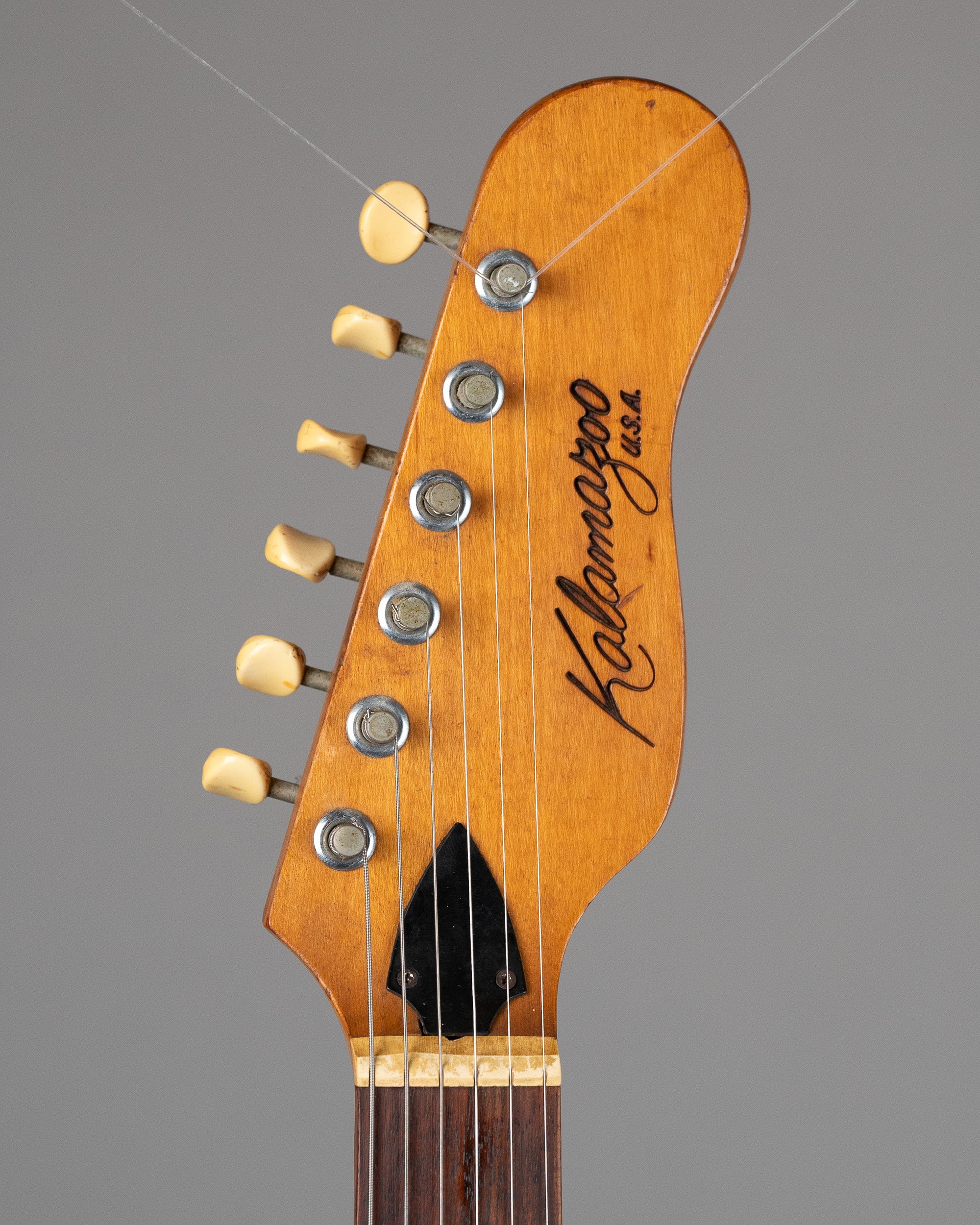 c1966 Kalamazoo KG-2 (USA, Blue Sparkle)
