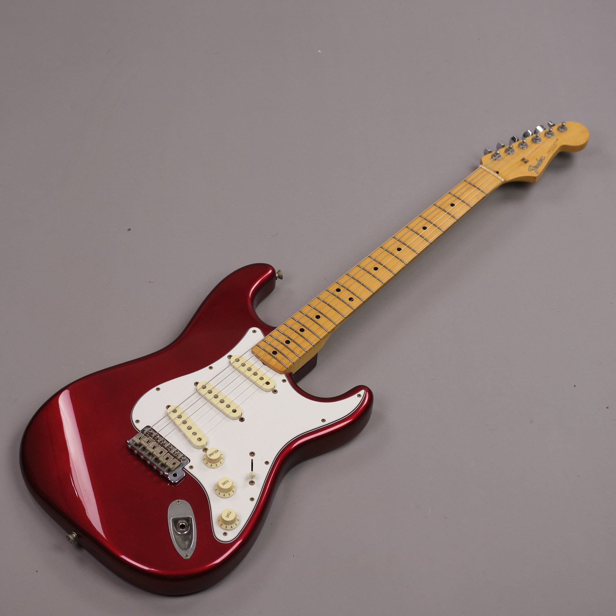 1993 Fender Stratocaster Standard (Japan, Candy Apple Red)