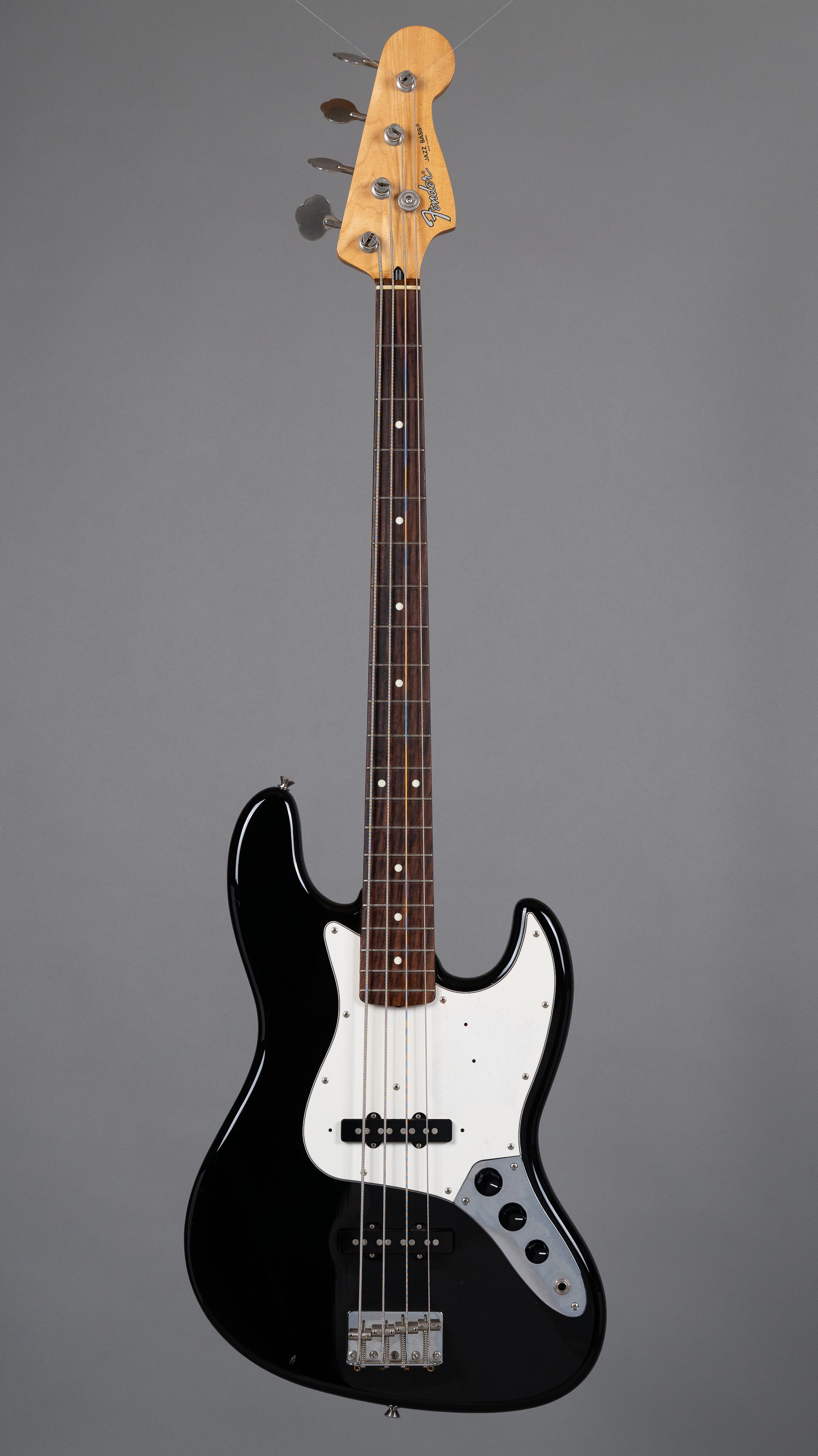 c2002 Fender Standard Jazz Bass (Japan, Black)