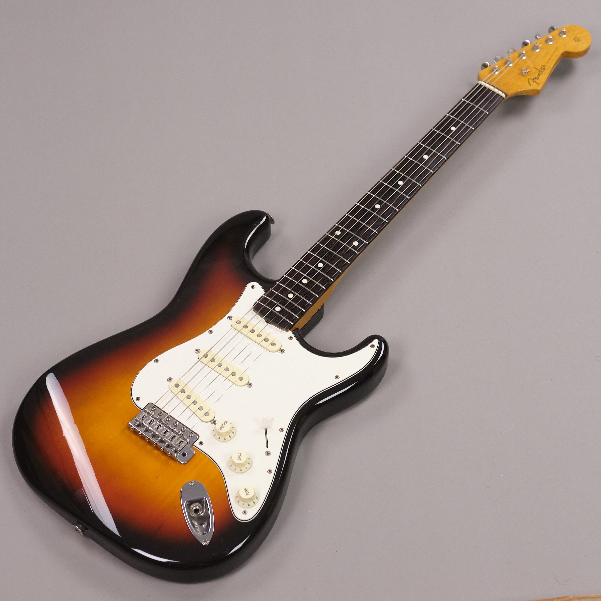 2002 Fender Stratocaster '62 Re-issue (Japan, Sunburst)